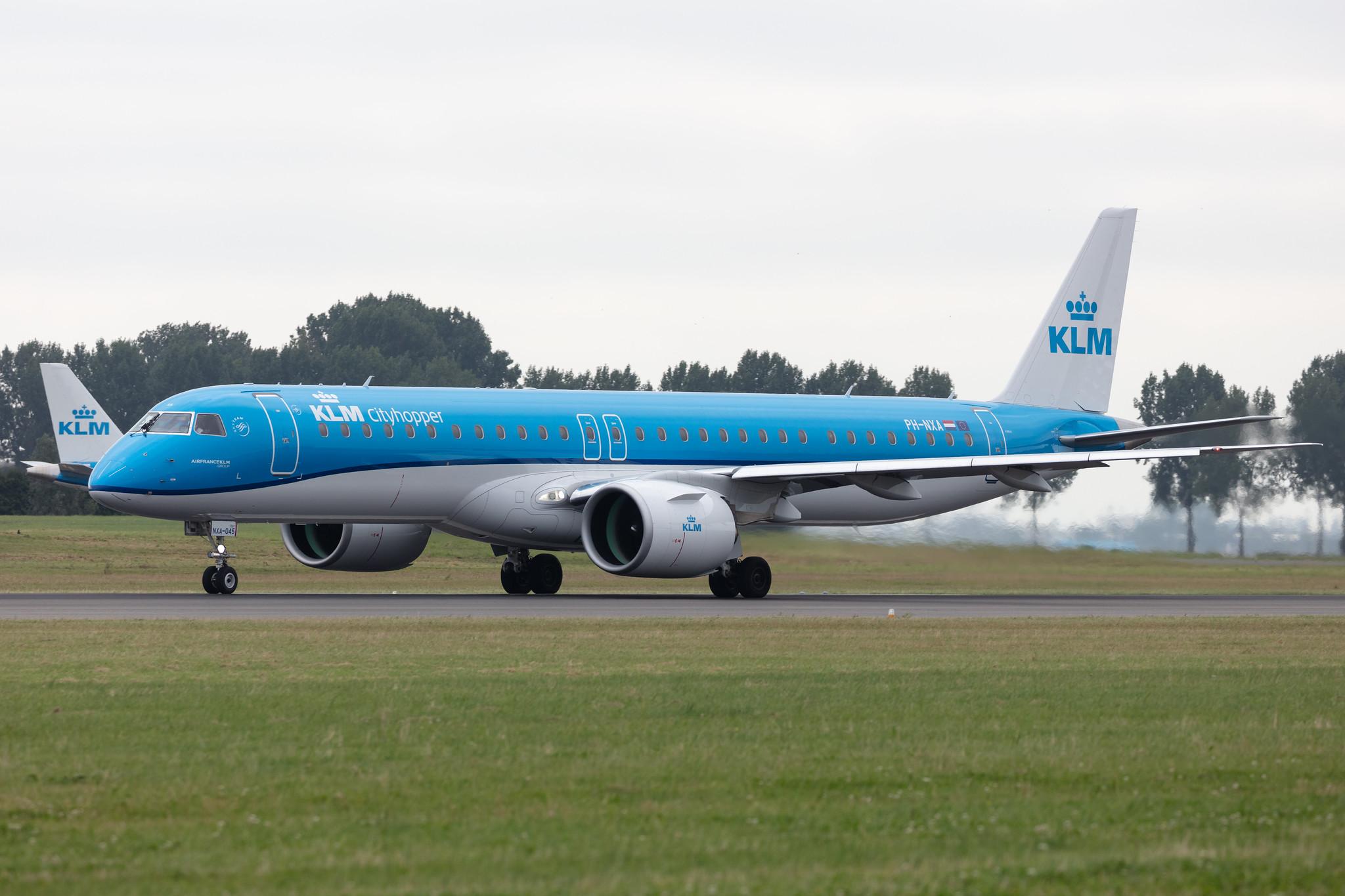 Amsterdam Schiphol: KLM (KL / KLM) | Operator: KLM Cityhopper |  Embraer E195-E2 E295 | PH-NXA | MSN 19020045