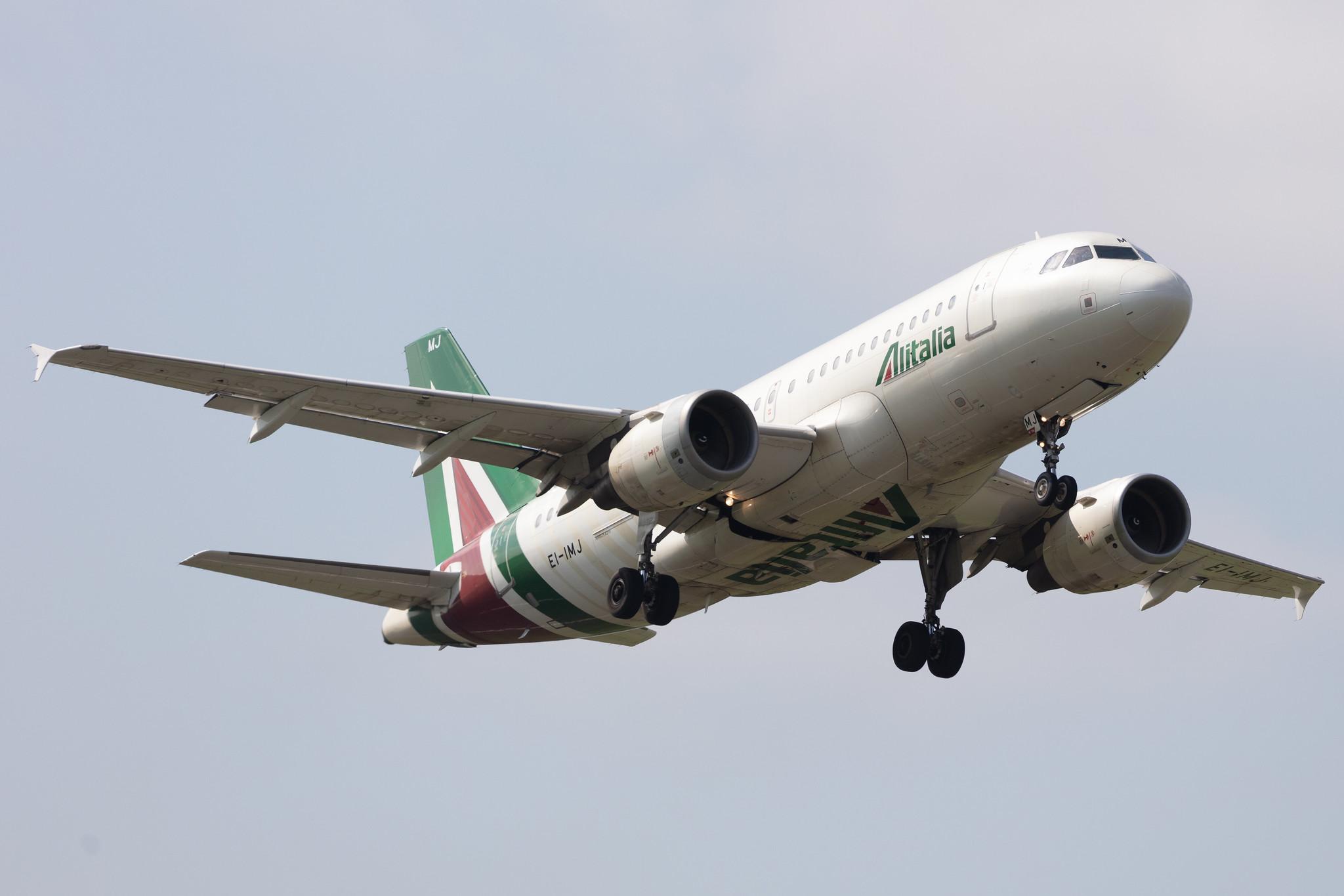 Amsterdam Schiphol: ITA Airways (AZ / ITY) | Operator: Italia Trasporto Aereo | Airbus A319-112 A319 | EI-IMJ | MSN 01779
