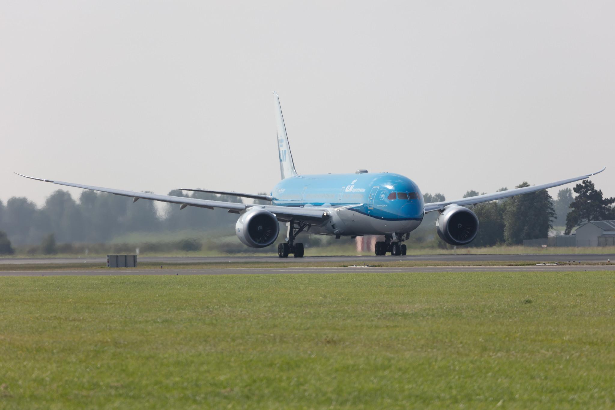 Amsterdam Schiphol: KLM (KL / KLM) |  Boeing 787-9 Dreamliner B789 | PH-BHP | MSN 42506