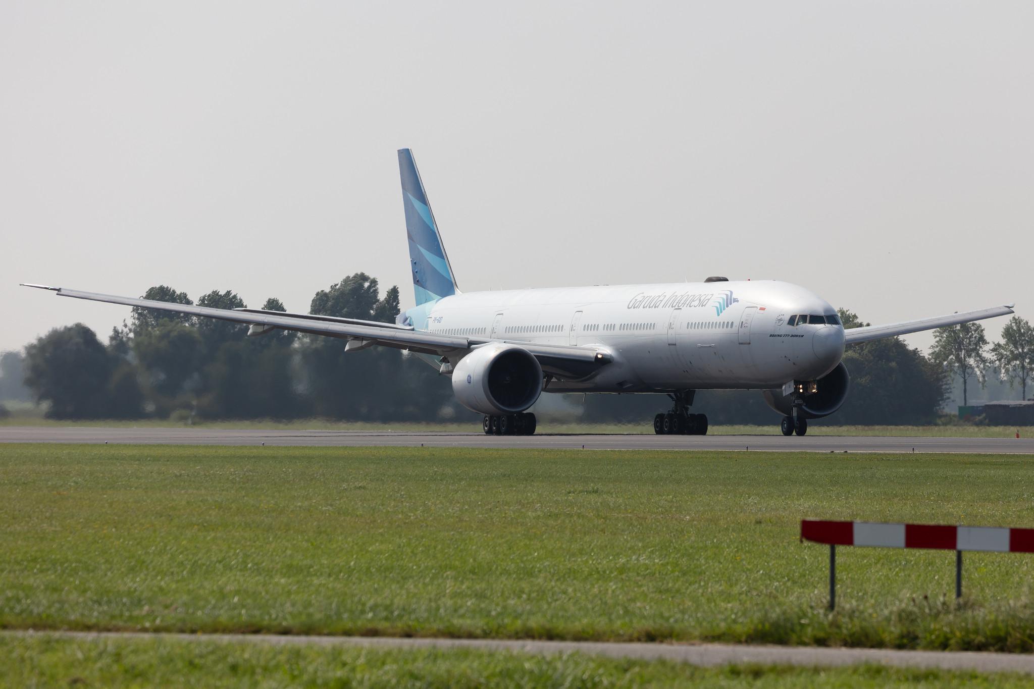 Amsterdam Schiphol: Garuda Indonesia (GA / GIA) |  Boeing 777-3U3(ER) B77W | PK-GID | MSN 29146