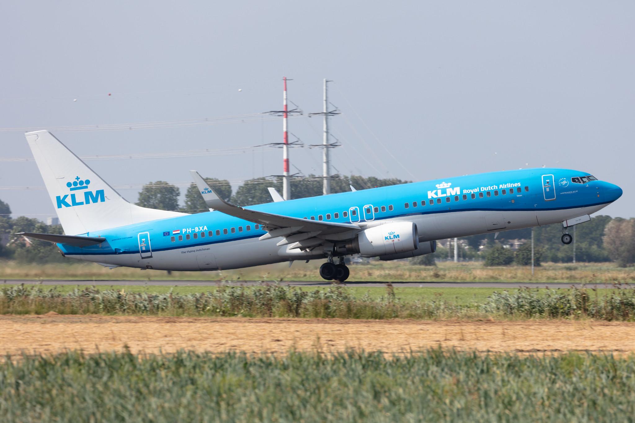 Amsterdam Schiphol: KLM (KL / KLM) |  Boeing 737-8K2 B738 | PH-BXA | MSN 29131