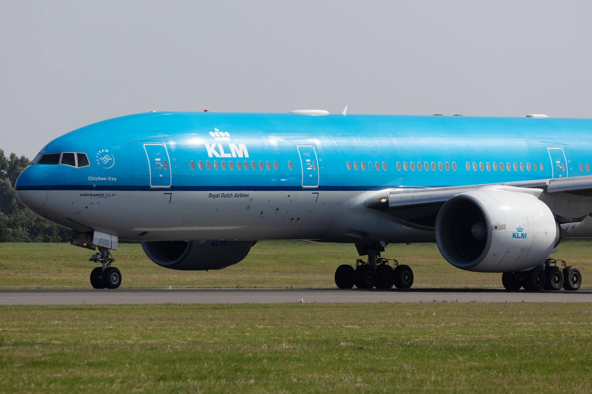 Amsterdam Schiphol: KLM (KL / KLM) |  Boeing 777-206(ER) B772 | PH-BQC | MSN 29397