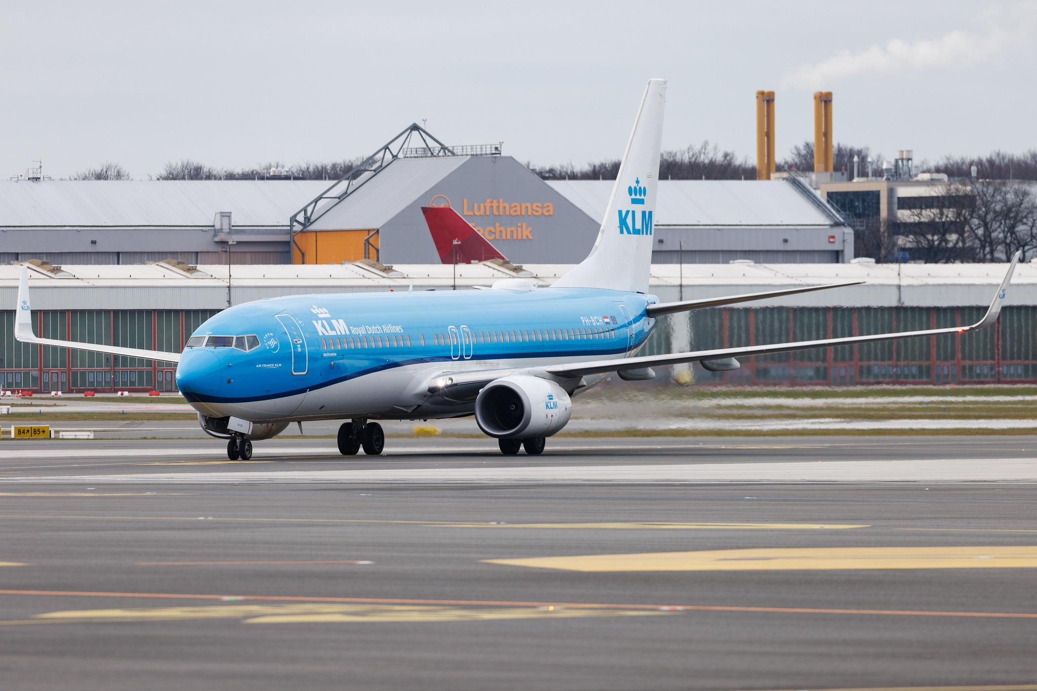 Hamburg Airport: KLM (KL / KLM) | Boeing 737-8K2 B738 | PH-BCH | MSN 62579