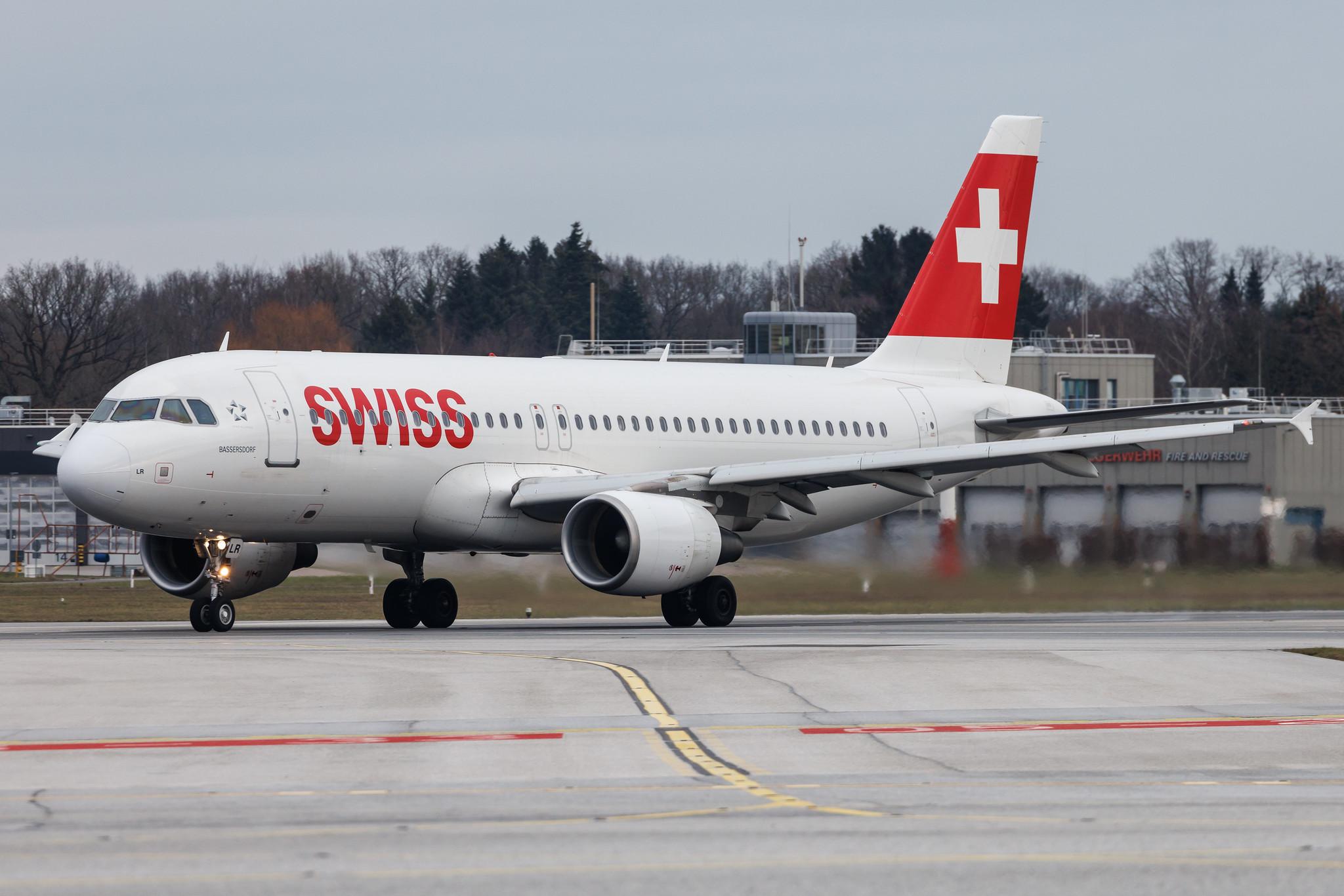 Hamburg Airport: Swiss (LX / SWR) | Airbus A320-214 A320 | HB-JLR | MSN 5037