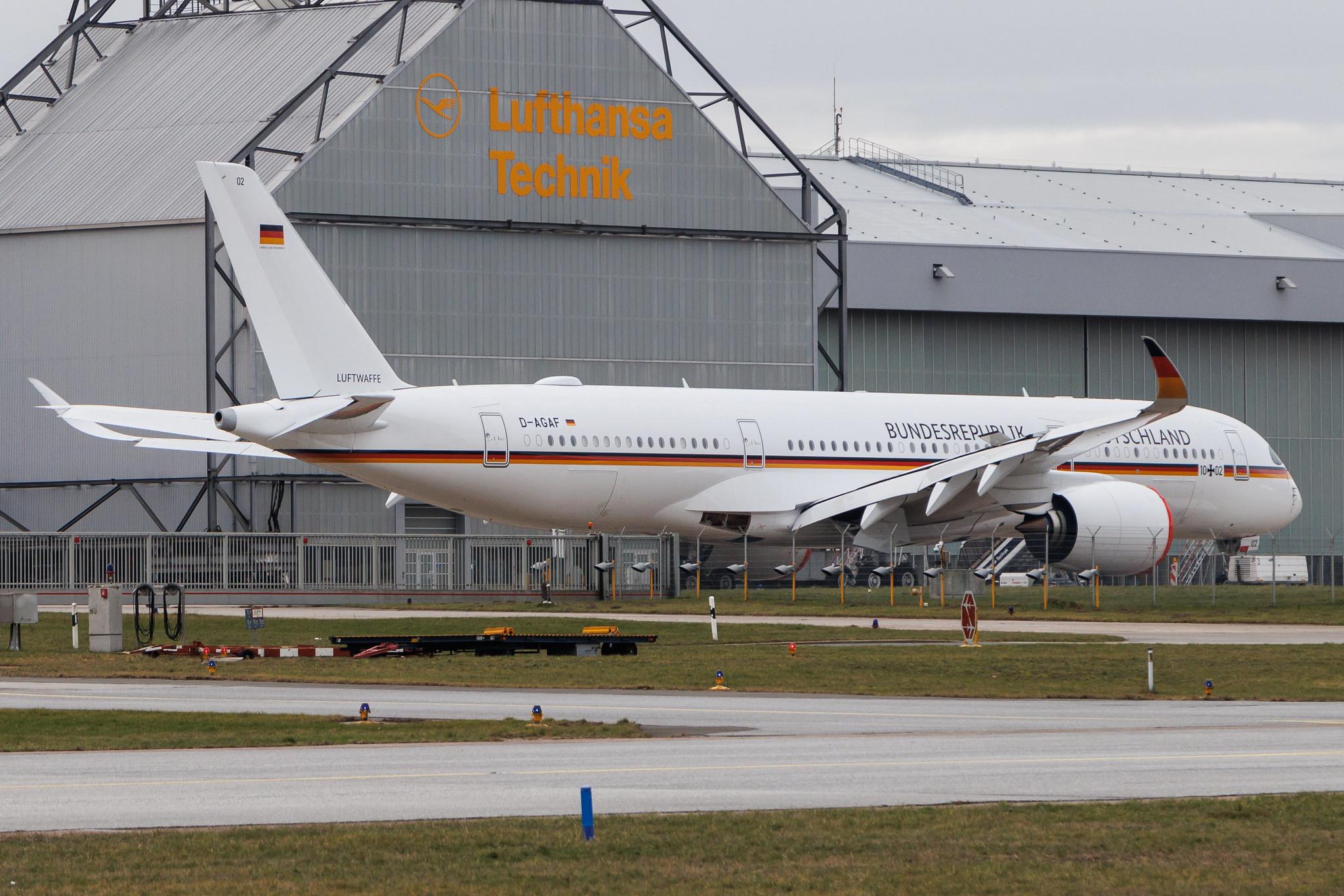 Hamburg Airport: German Air Force (/ GAF) | Airbus A350-941 A359 | D-AGAF | MSN 416