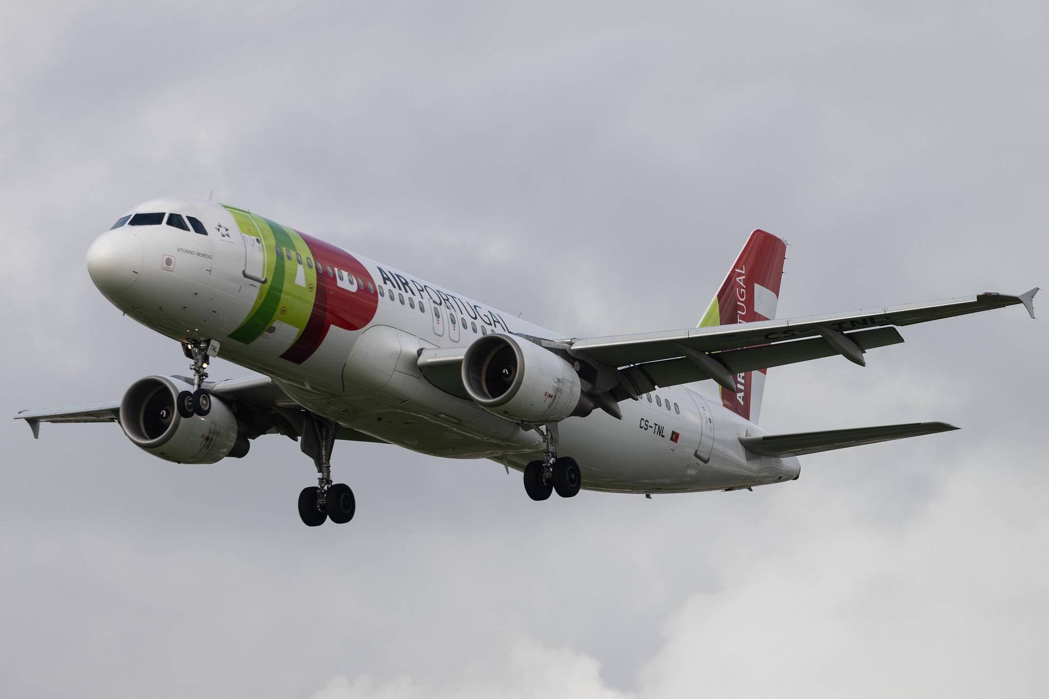 Aeroporto de Lisboa: TAP Air Portugal (TP / TAP) | Airbus A320-214 A320 | CS-TNL | MSN 1231