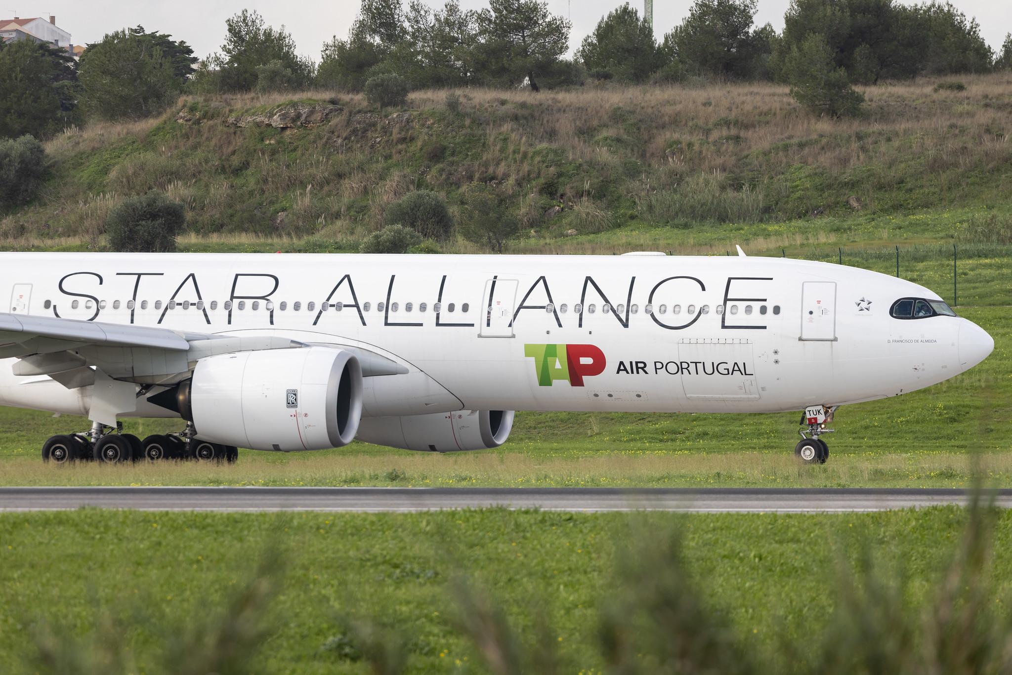 Aeroporto de Lisboa: TAP Air Portugal (TP / TAP) | Livery: Star Alliance Livery | Airbus A330-941 A339 | CS-TUK | MSN 1913