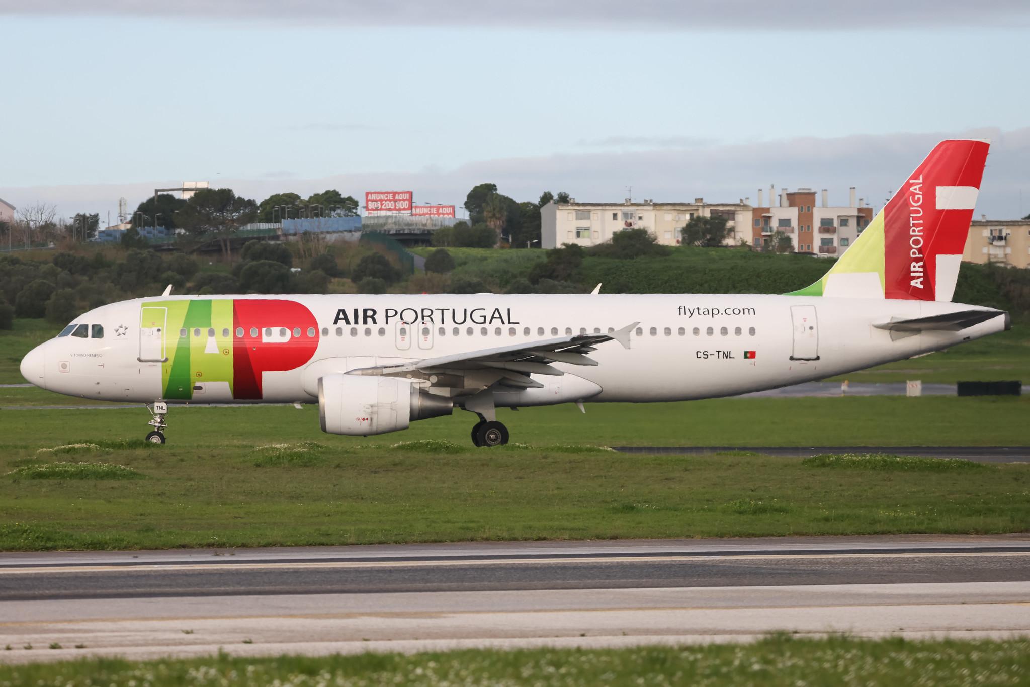 Aeroporto de Lisboa: TAP Air Portugal (TP / TAP) | Airbus A320-214 A320 | CS-TNL | MSN 1231