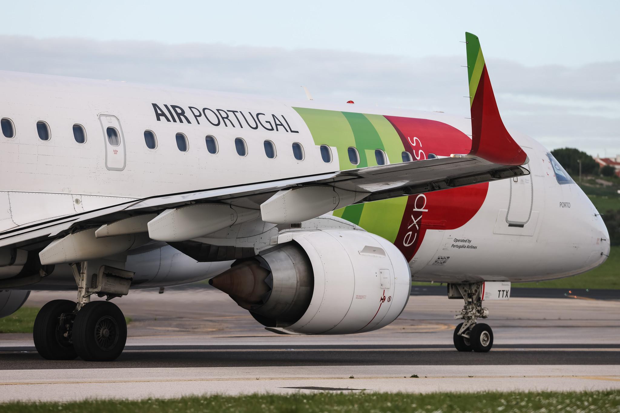 Aeroporto de Lisboa: TAP Express (TP / TAP) | Operator: Portugalia Airlines | Embraer E195AR E195 | CS-TTX | MSN 19000429