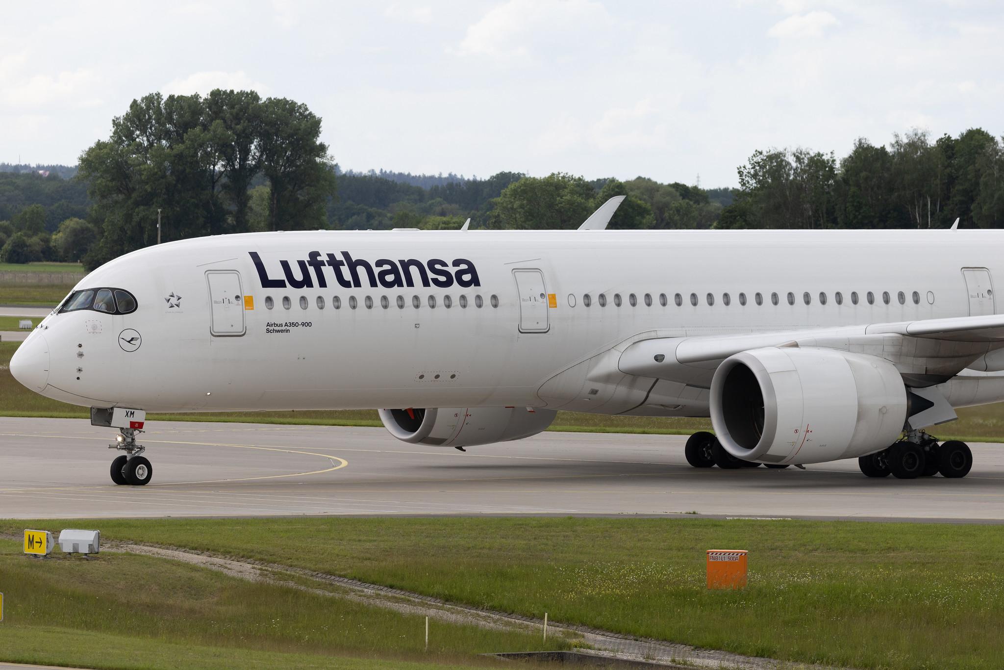 Munich Airport: Lufthansa (LH / DLH) | Airbus A350-941 A359 | D-AIXM | MSN 287