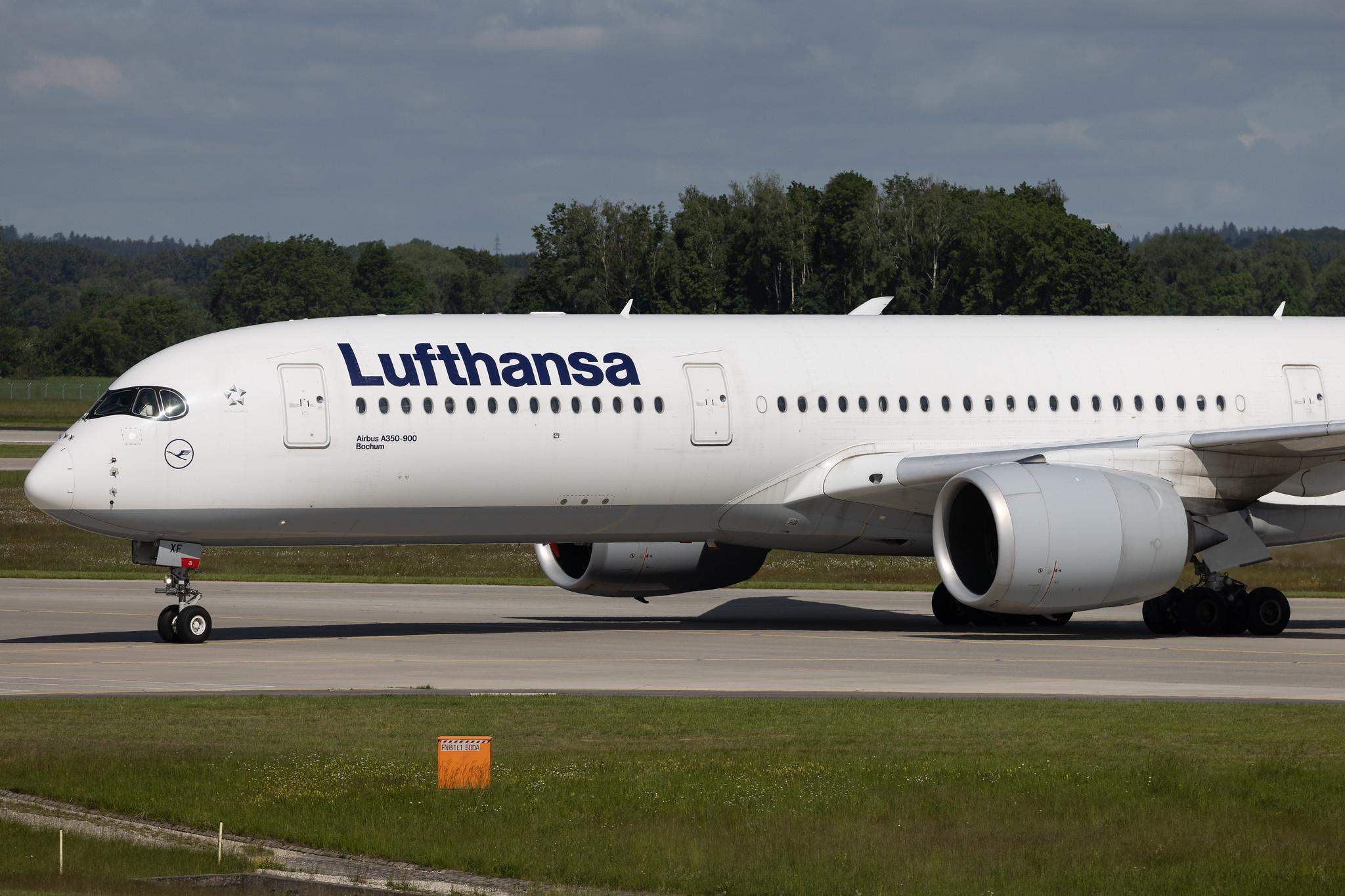 Munich Airport: Lufthansa (LH / DLH) | Airbus A350-941 A359 | D-AIXF | MSN 146