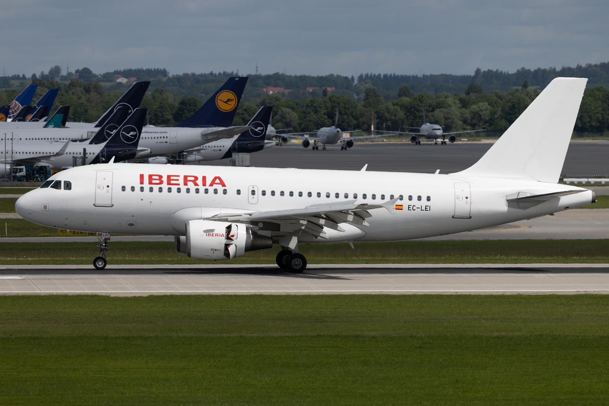 Munich Airport: Iberia (IB / IBE) | Airbus A319-111 A319 | EC-LEI | MSN 3744