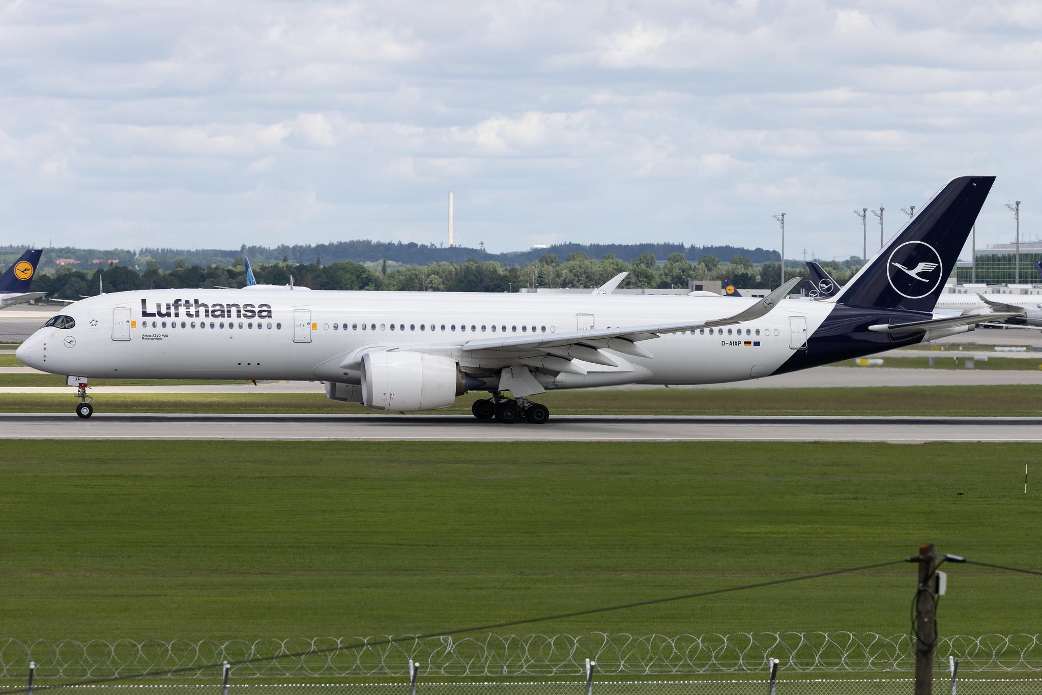 Munich Airport: Lufthansa (LH / DLH) | Airbus A350-941 A359 | D-AIXP | MSN 390