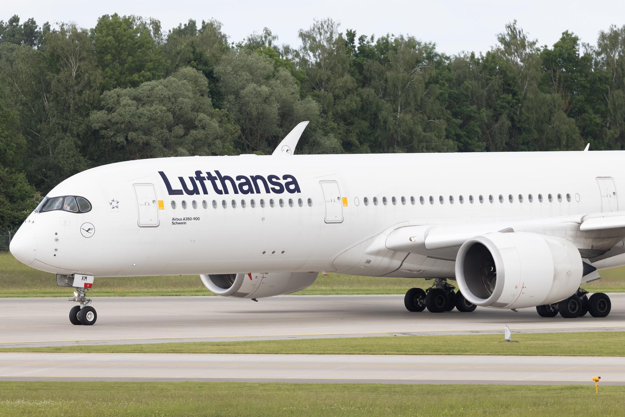 Munich Airport: Lufthansa (LH / DLH) | Airbus A350-941 A359 | D-AIXM | MSN 287
