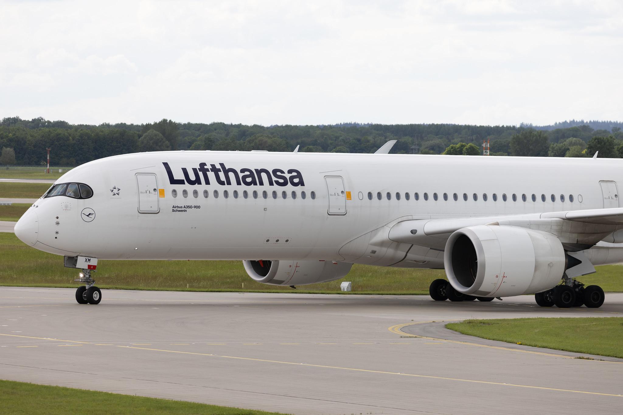 Munich Airport: Lufthansa (LH / DLH) | Airbus A350-941 A359 | D-AIXM | MSN 287