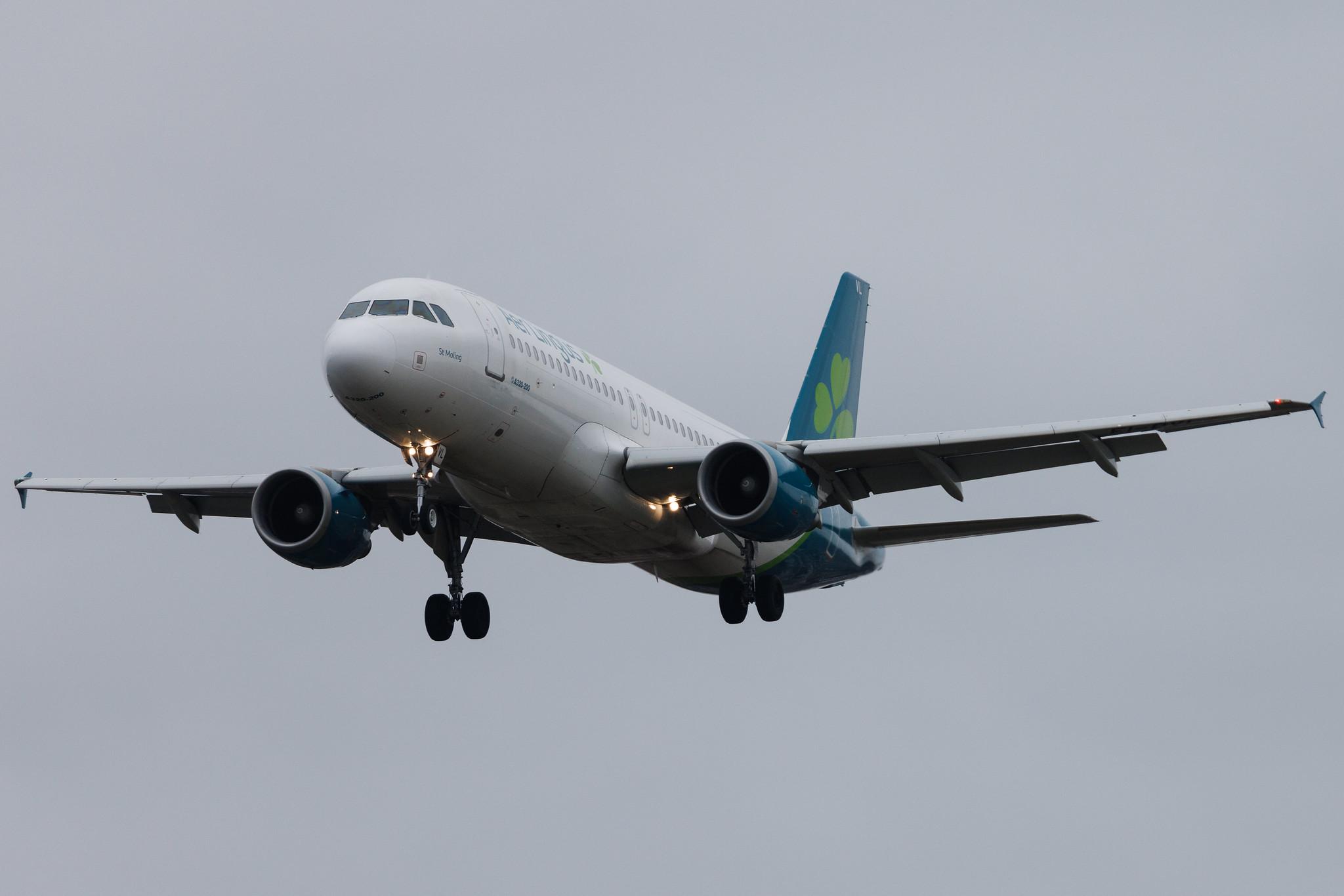 London Heathrow: Aer Lingus (EI / EIN) | Airbus A320-214 A320 | EI-DVL | MSN 4678