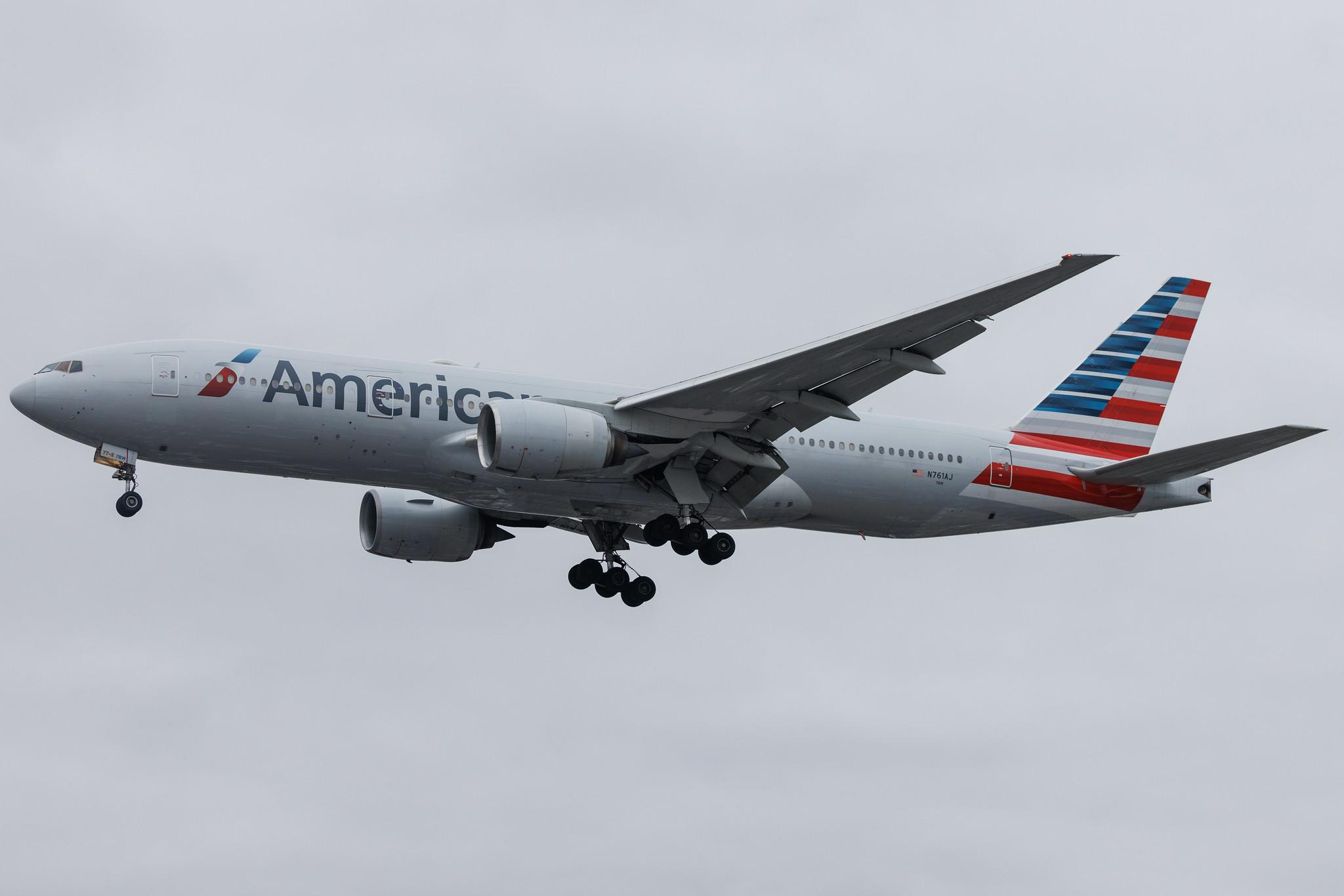 London Heathrow: American Airlines (AA / AAL) | Boeing 777-223(ER) B772 | N761AJ | MSN 31478