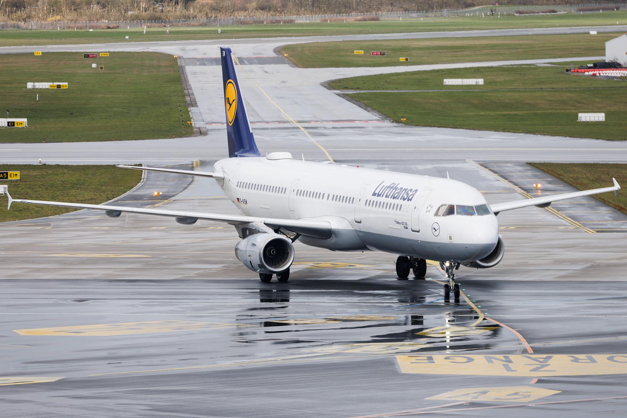 Hamburg Airport: Lufthansa (LH / DLH) | Airbus A321-231 A321 | D-AISW | MSN 4054