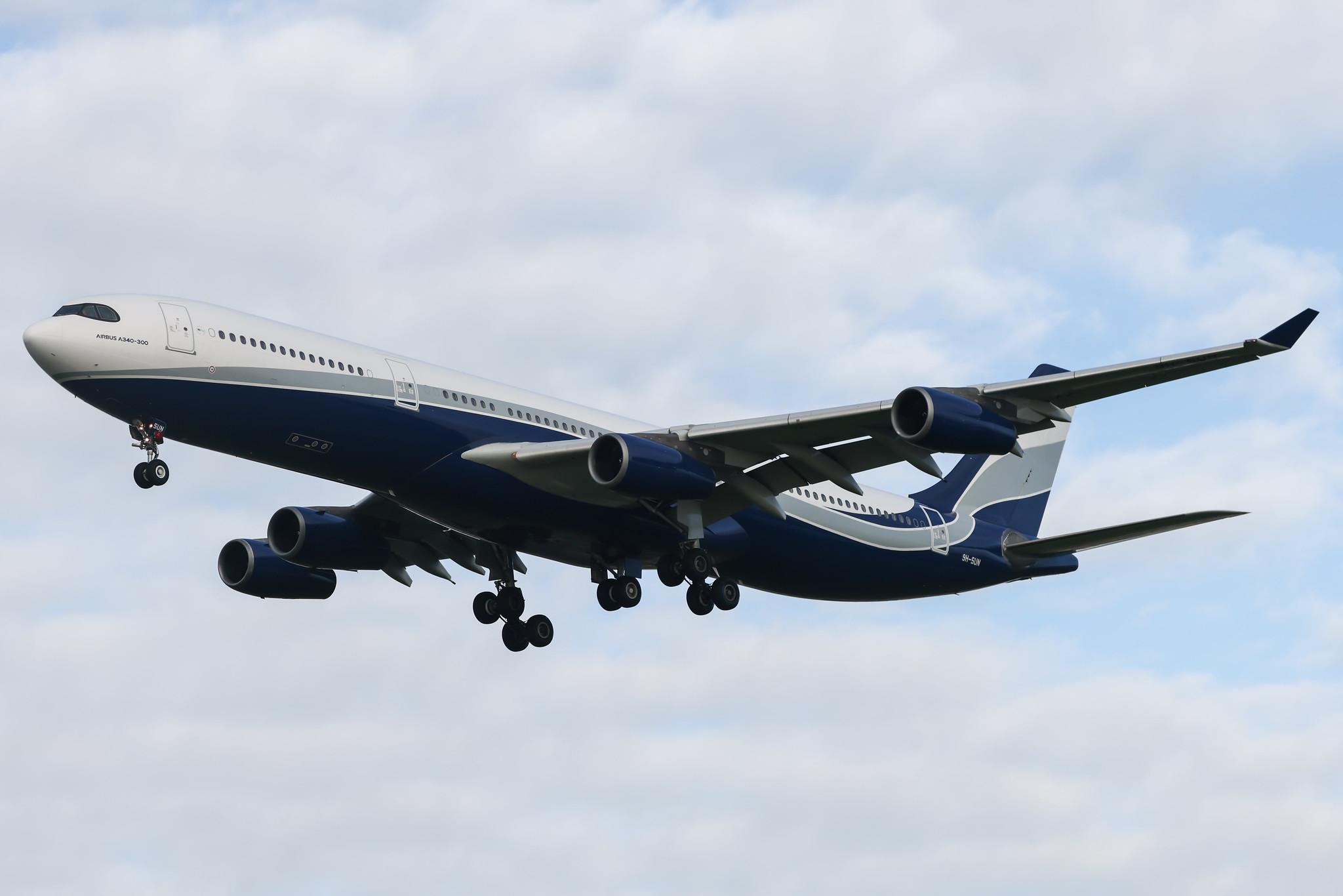 Aeroporto de Lisboa: Hi Fly (5K / HFY) | Operator: Hi Fly Malta | Airbus A340-312 A343 | 9H-SUN | MSN 0367