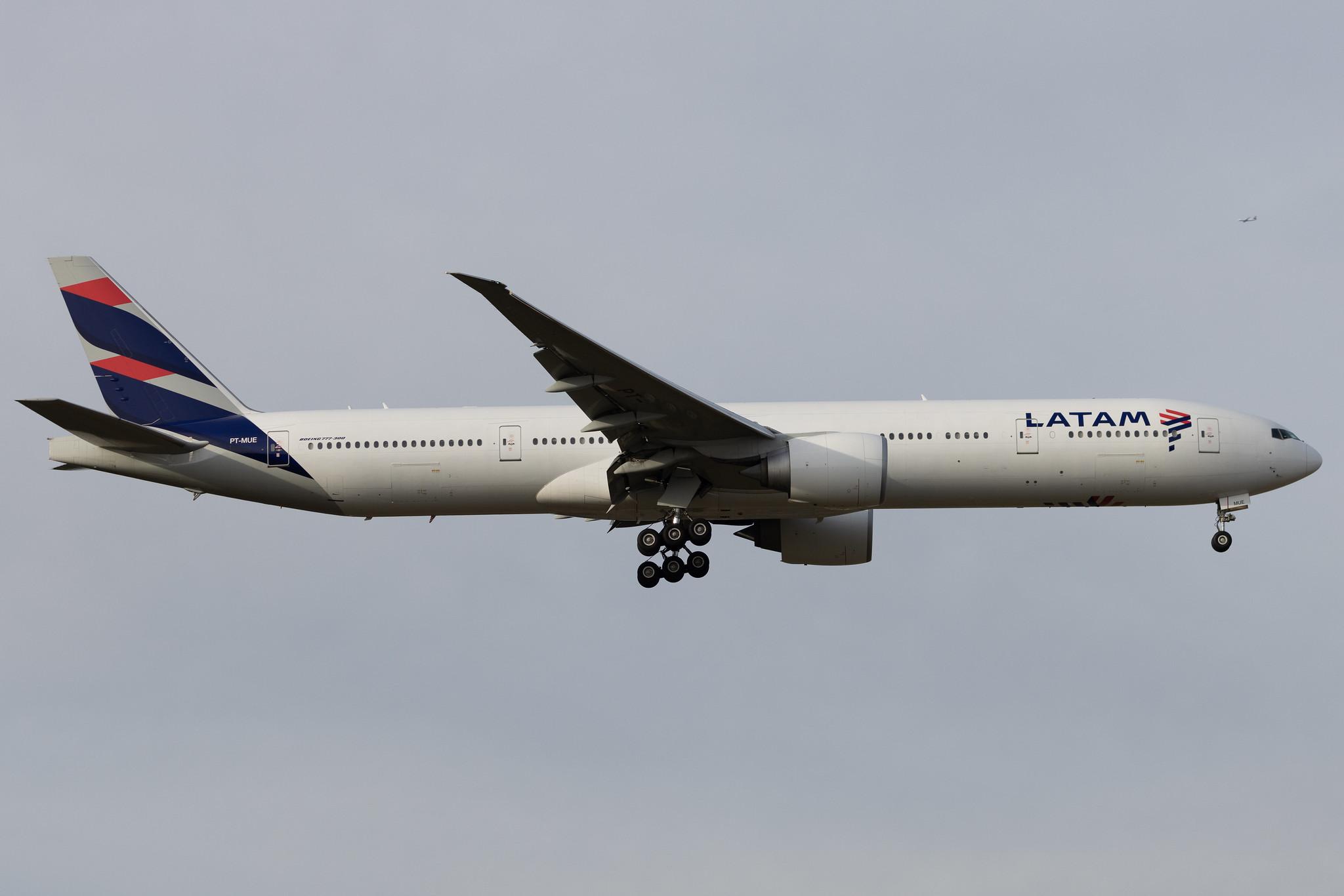 Frankfurt Airport: LATAM Airlines (LA / LAN) | Operator: LATAM Brasil | Boeing 777-32W(ER) B77W | PT-MUE | MSN 38886