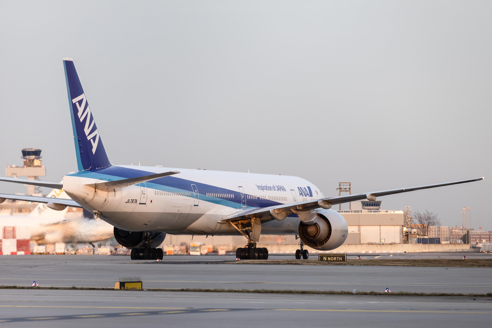 Frankfurt Airport: All Nippon Airways (NH / ANA) | Boeing 777-381(ER) B77W | JA787A | MSN 37949