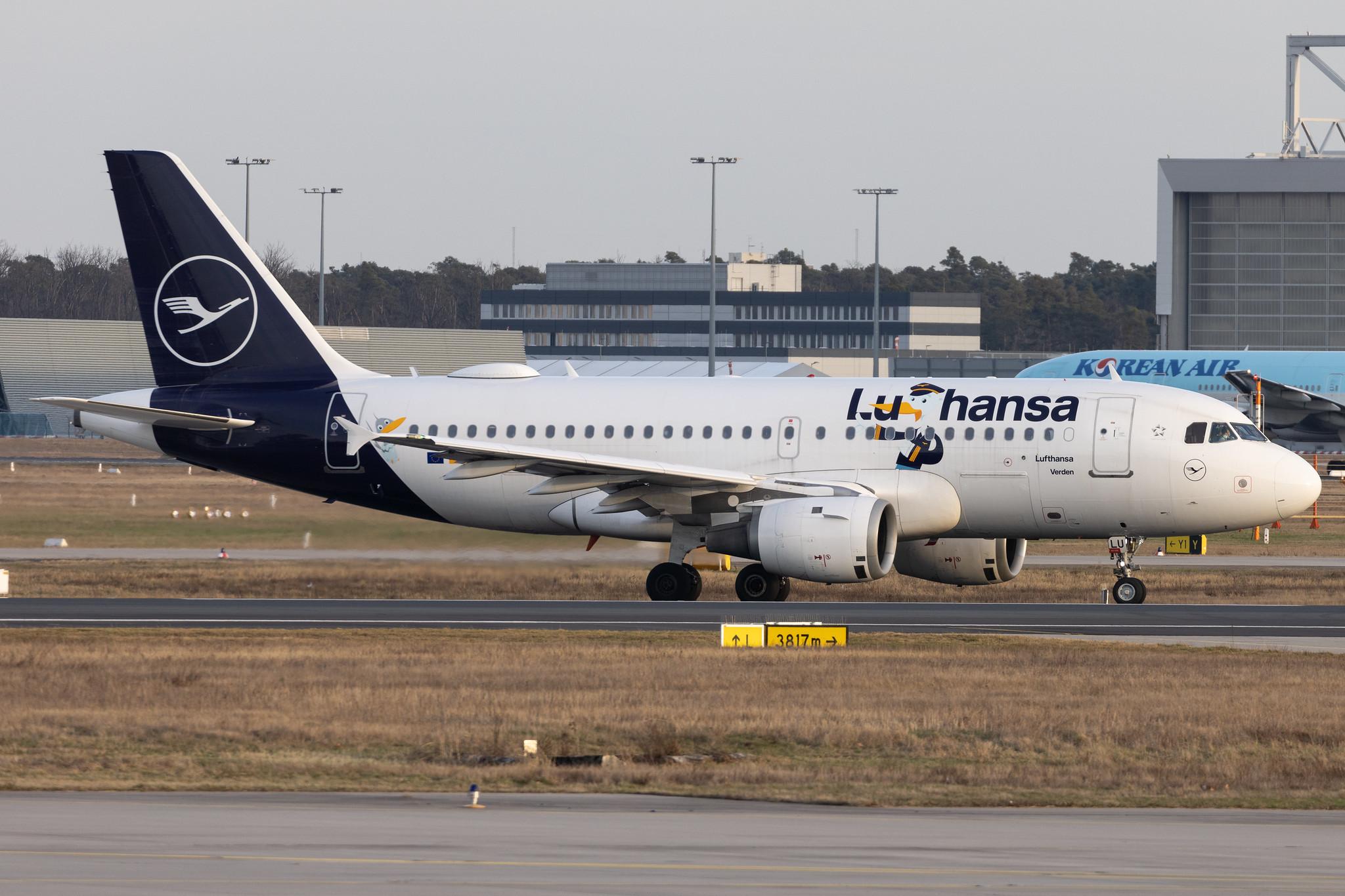 Frankfurt Airport: Lufthansa (LH / DLH) | Livery: Lu Sticker | Airbus A319-114 A319 | D-AILU | MSN 0744