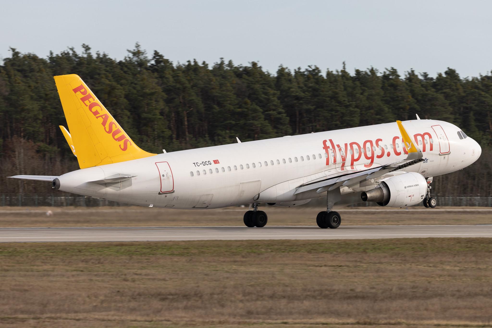Frankfurt Airport: Pegasus (PC / PGT) | Operator: Pegasus Airlines | Airbus A320-216 A320 | TC-DCG | MSN 06597