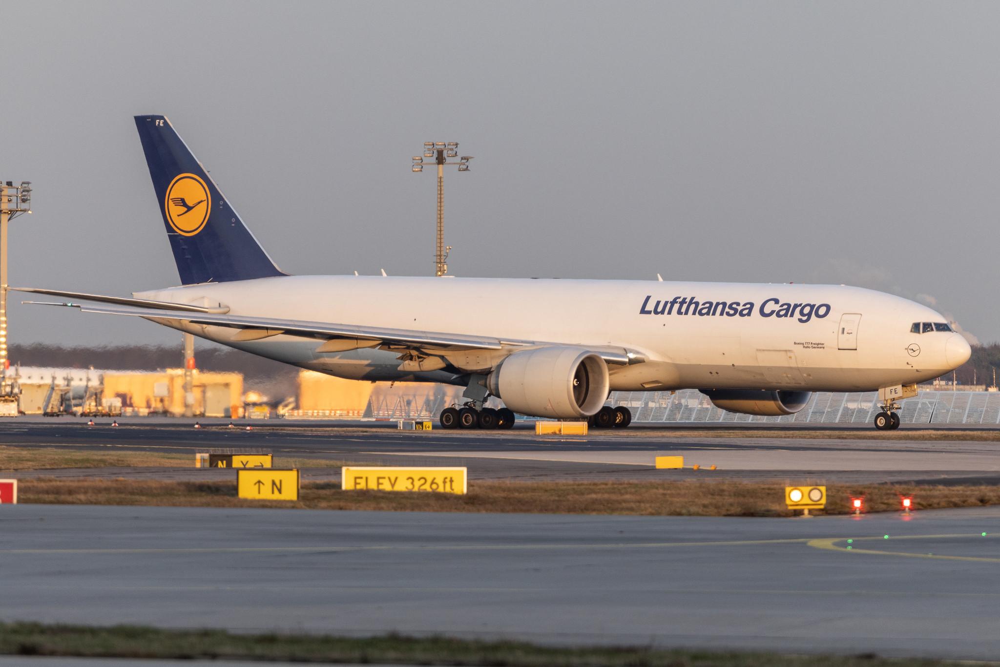 Frankfurt Airport: Lufthansa Cargo (/ GEC) | Boeing 777-FBT B77L | D-ALFE | MSN 41678