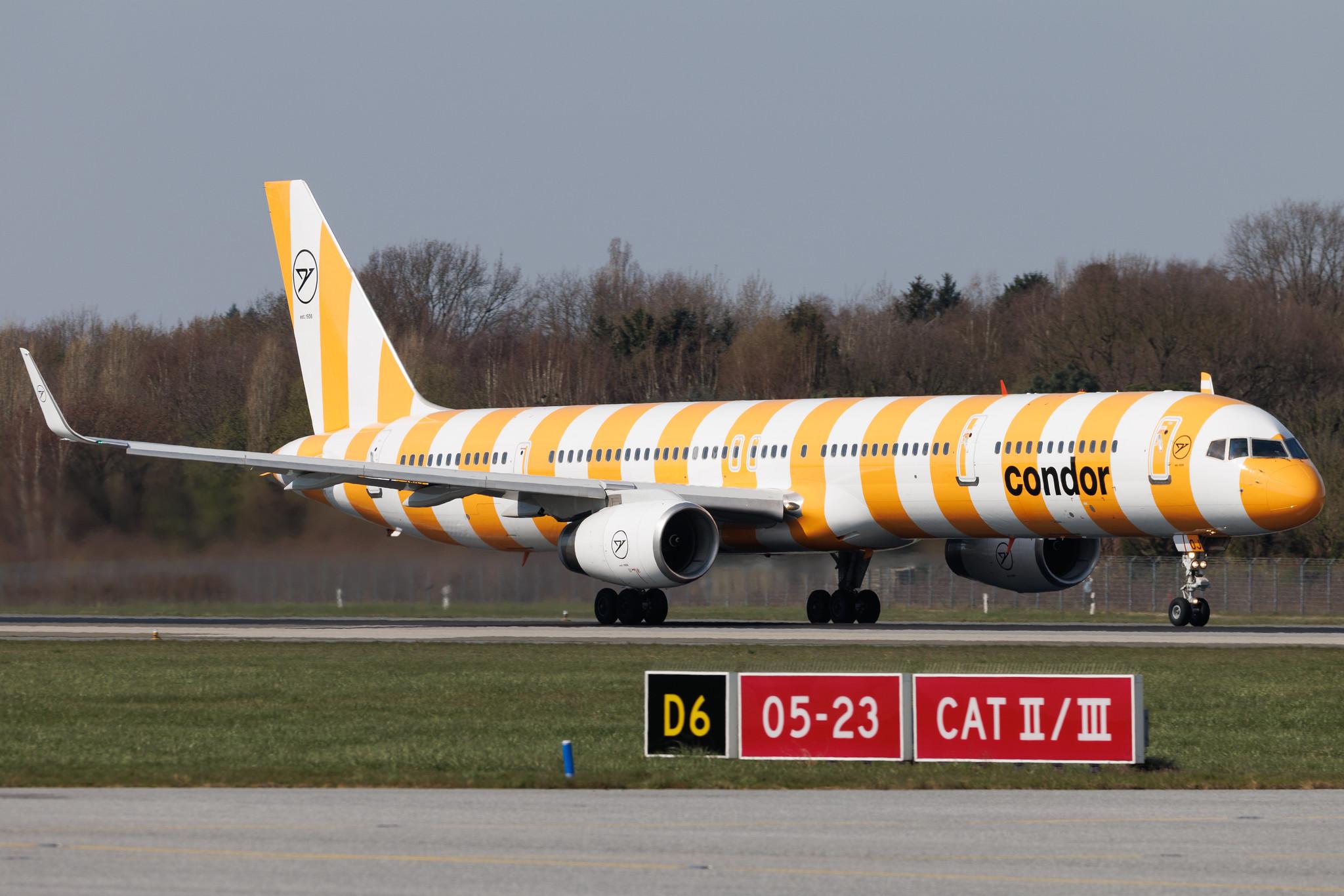 Hamburg Airport: Condor (DE / CFG) | Boeing 757-330 B753 | D-ABOJ | MSN 29019