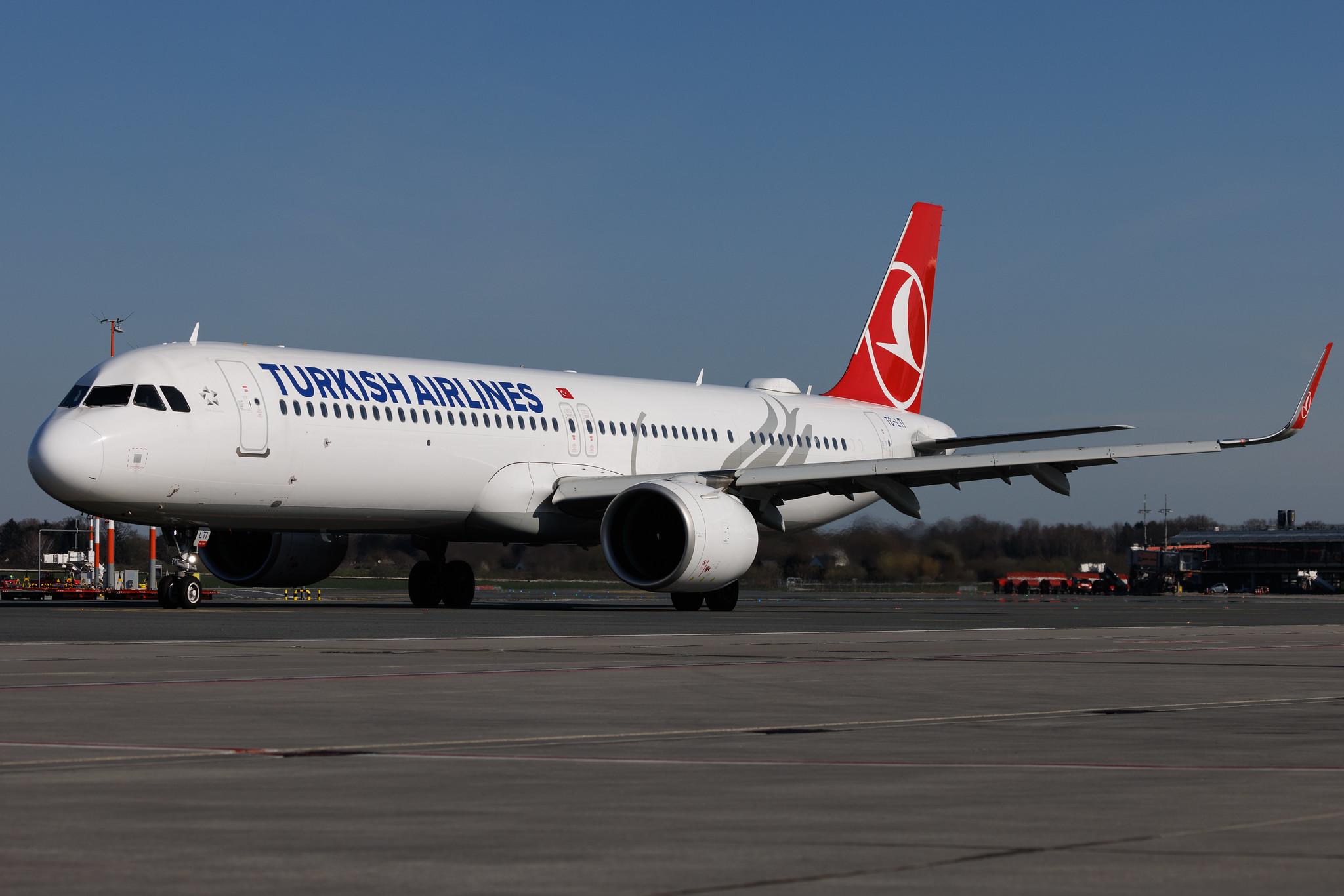 Hamburg Airport: Turkish Airlines (TK / THY) | Airbus A321-271NX A21N | TC-LTI | MSN 10367