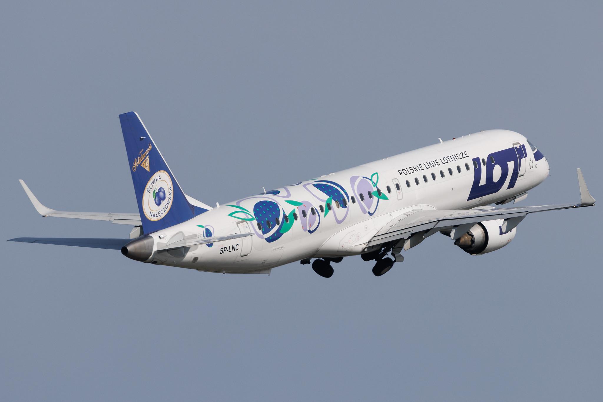 Hamburg Airport: LOT (LO / LOT) | Livery: Sliwka Naleczowska Livery | Embraer E195LR E195 | SP-LNC | MSN 19000462