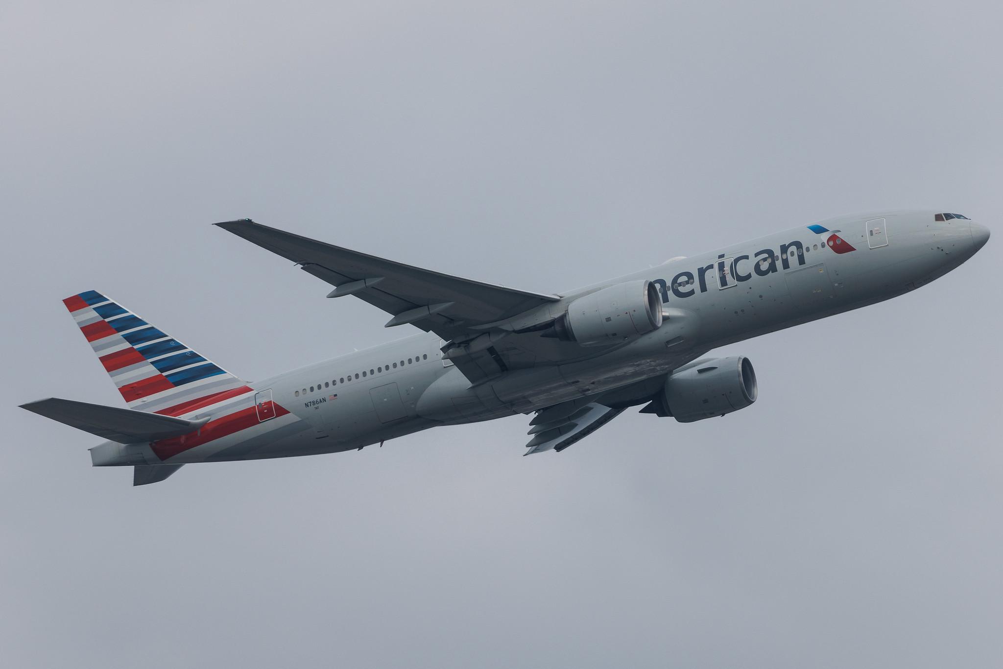 Frankfurt Airport: American Airlines (AA / AAL) | Boeing 777-223(ER) B772 | N786AN | MSN 30250