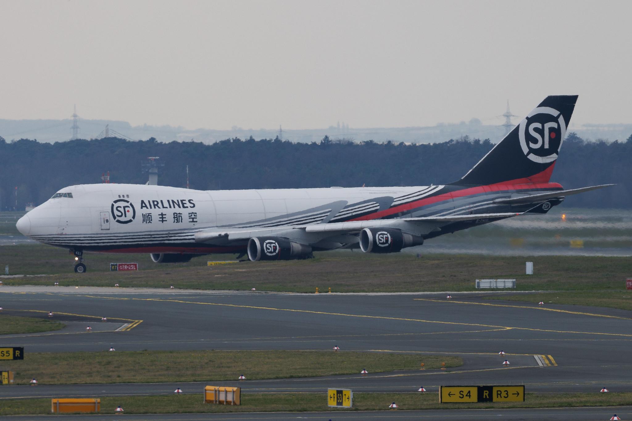 Frankfurt Airport: SF Airlines (O3 / CSS) | Boeing 747-4EVF(ER) B744 | B-2422 | MSN 35173