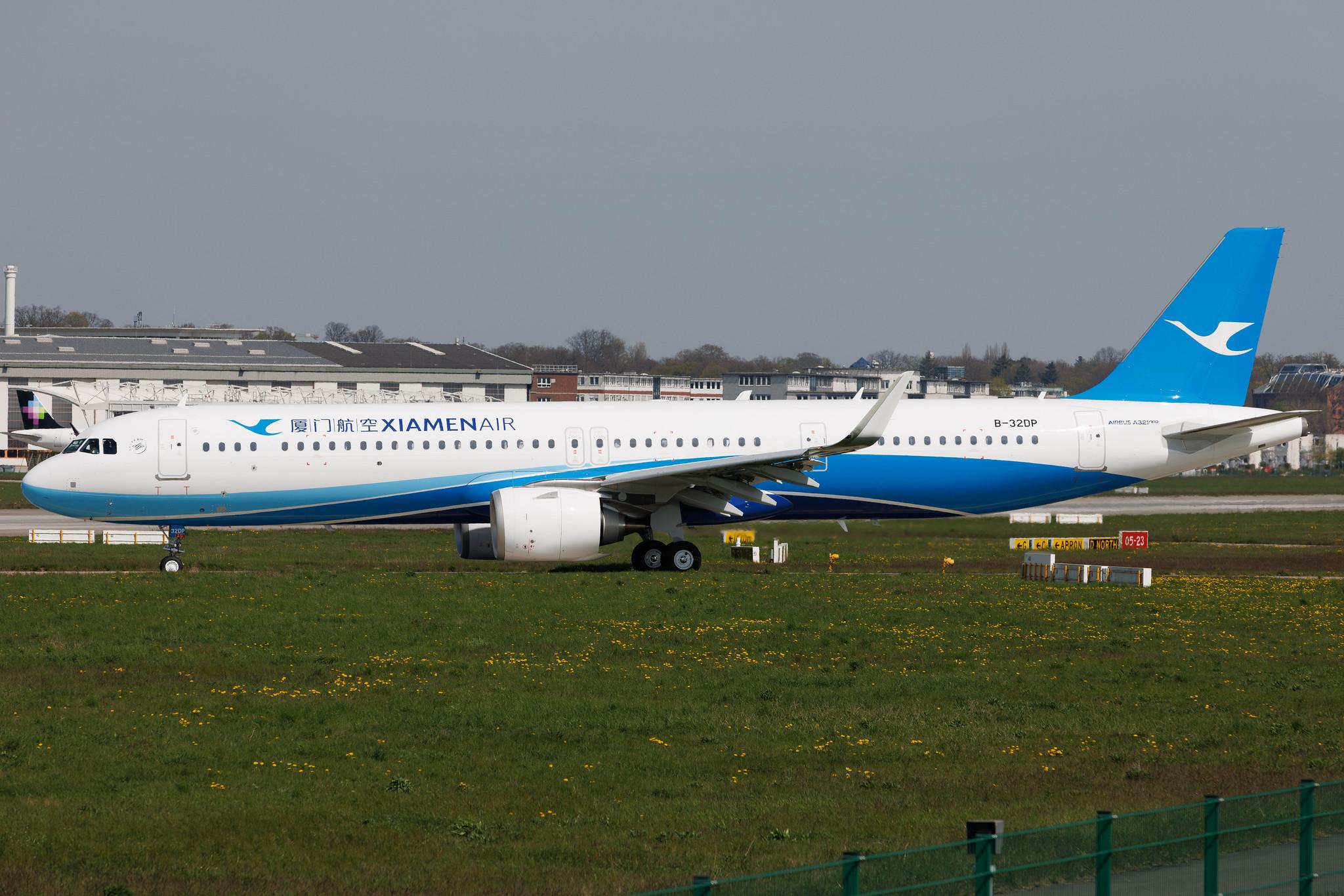 Hamburg Finkenwerder: Xiamen Airlines (MF / CXA) | Airbus A321-251NX A21N | B-32DP | MSN 11314