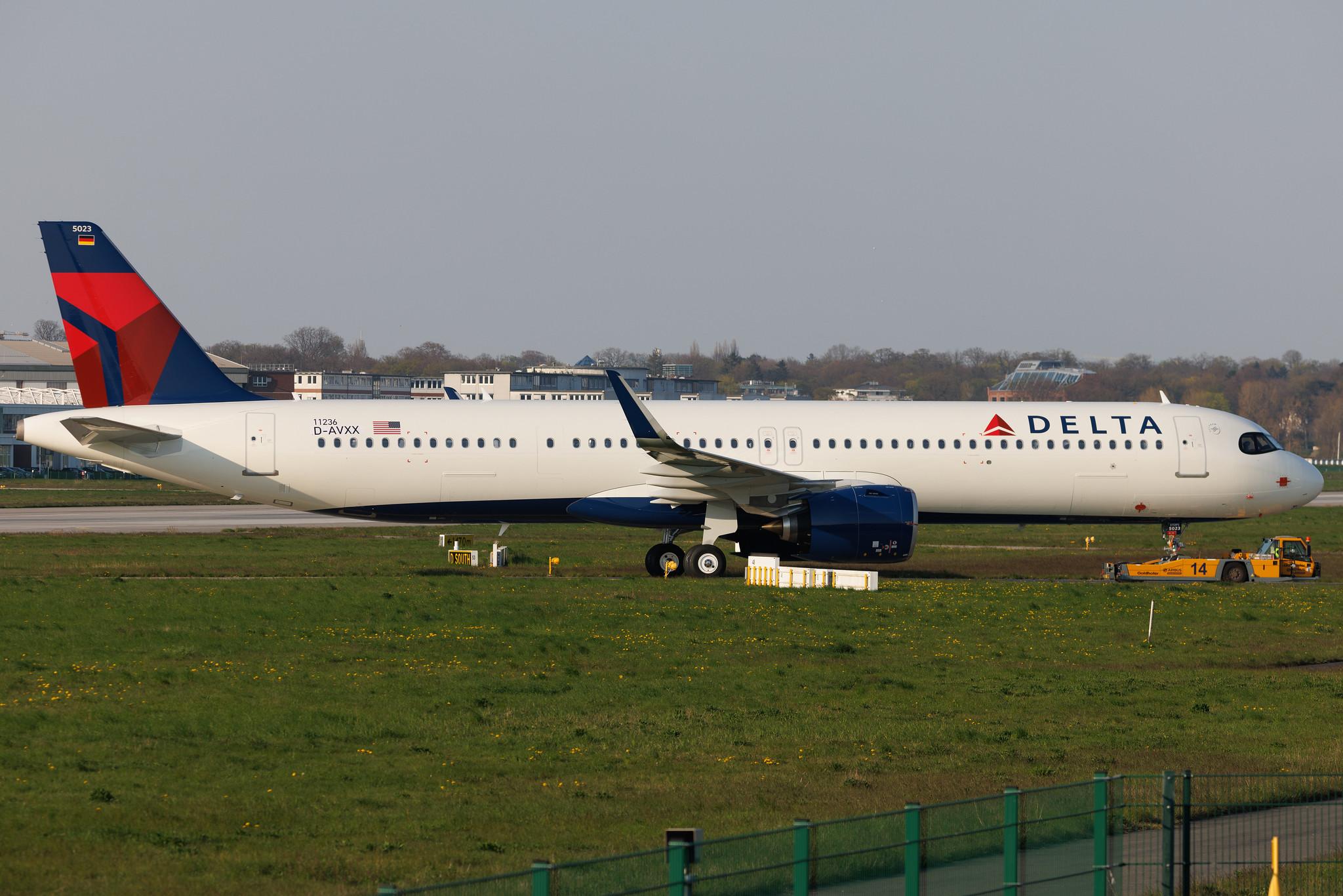 Hamburg Finkenwerder: Delta Air Lines (DL / DAL) | Airbus A321-271NX A21N | D-AVXX | N523DE | MSN 11236