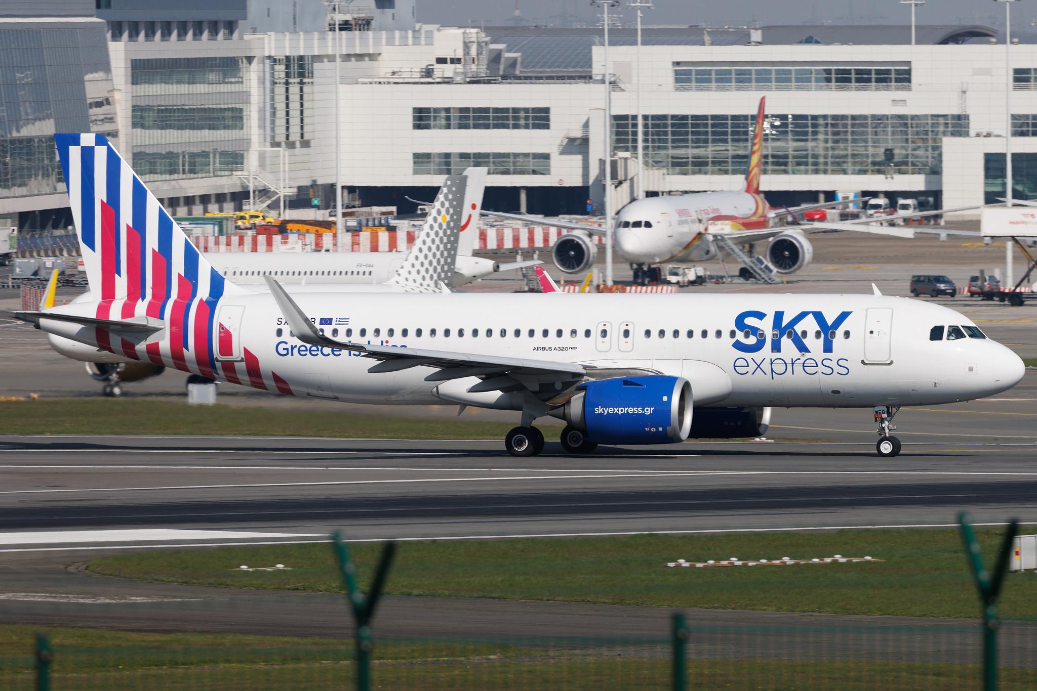 Brussels Airport: SKY express (GQ / SEH) | Airbus A320-251N A20N | SX-WEB | MSN 09507