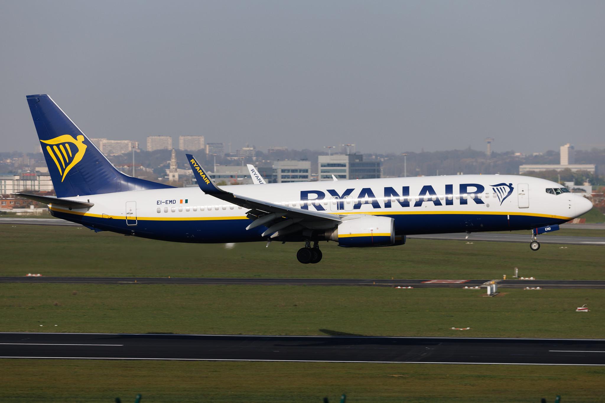 Brussels Airport: Ryanair (FR / RYR) | Boeing 737-8AS B738 | EI-EMD | MSN 38509