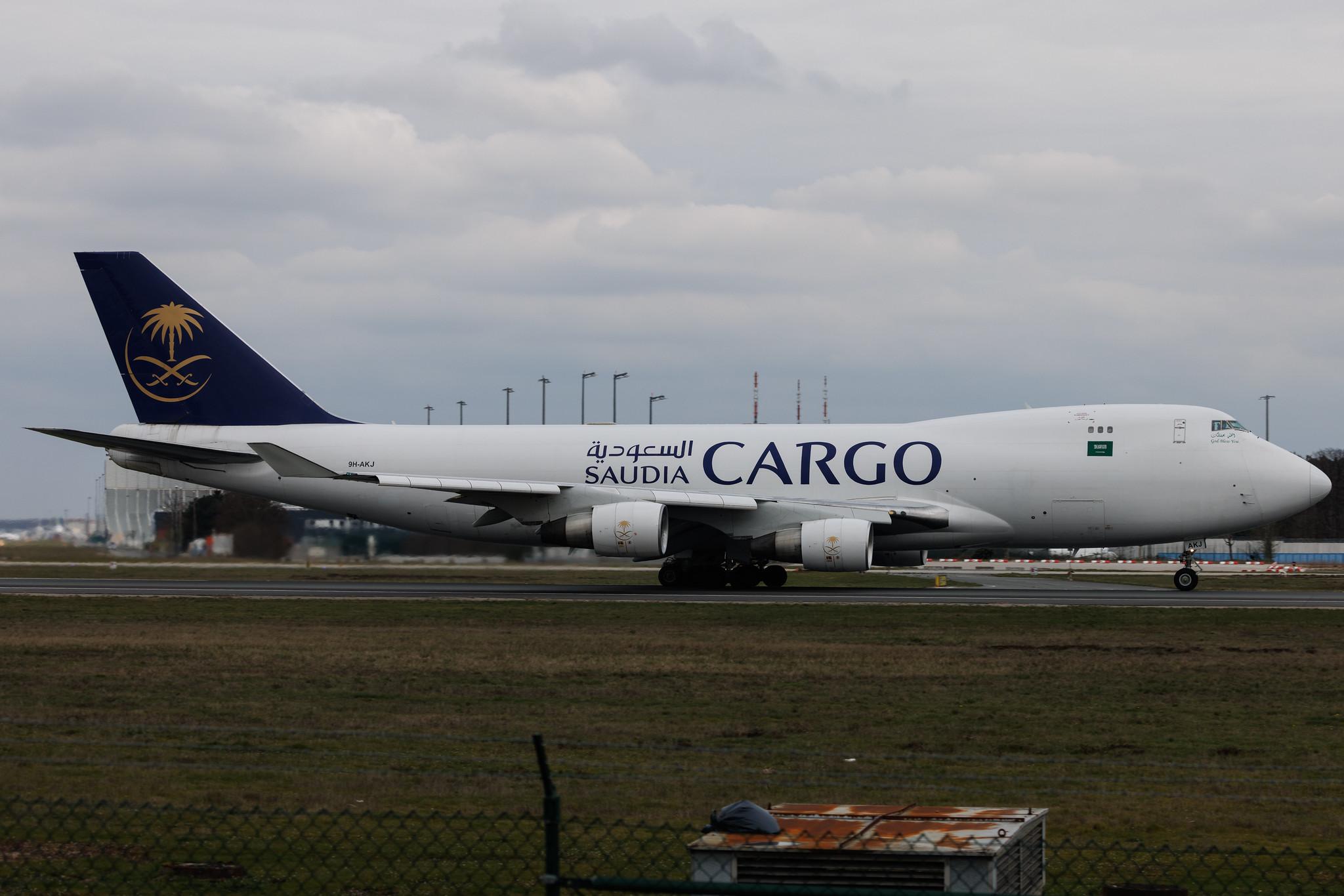 Frankfurt Airport: Saudia Cargo (SV / SVA) | Operator: Air Atlanta Europe | Boeing 747-412F B744 | 9H-AKJ | MSN 28263
