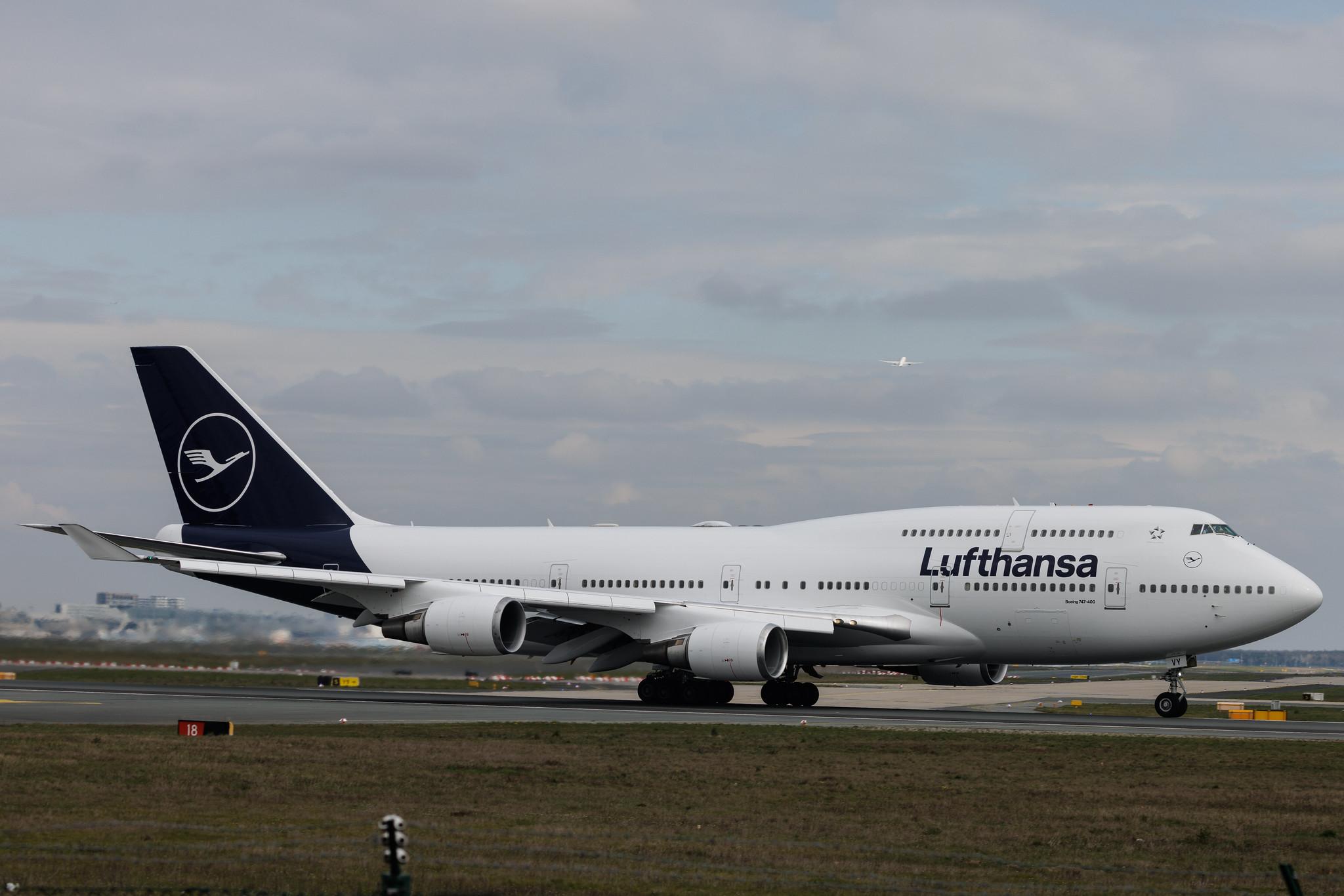 Frankfurt Airport: Lufthansa (LH / DLH) | Boeing 747-430 B744 | D-ABVY | MSN 29869