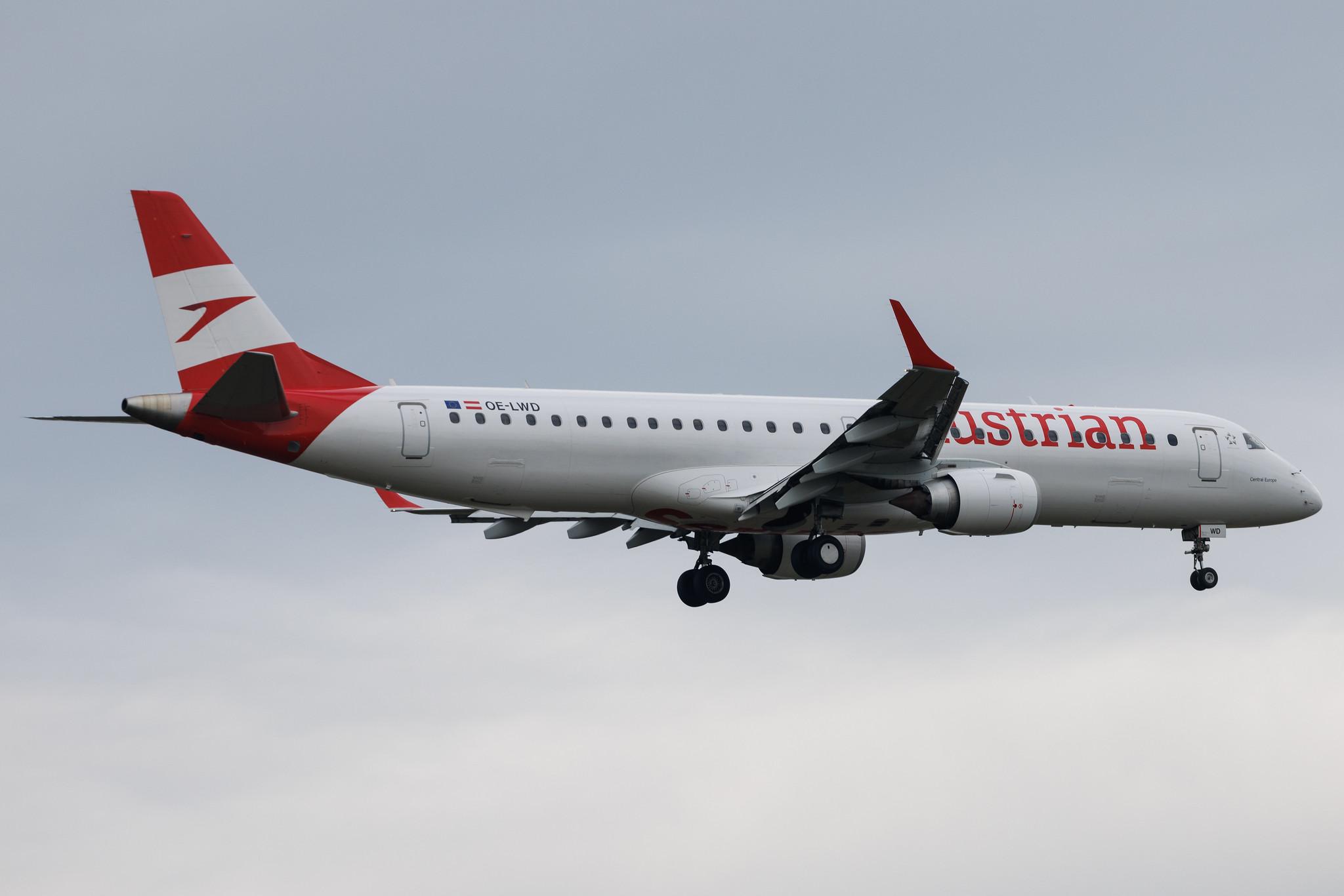 Frankfurt Airport: Austrian Airlines (OS / AUA) | Embraer E195LR E195 | OE-LWD | MSN 19000411