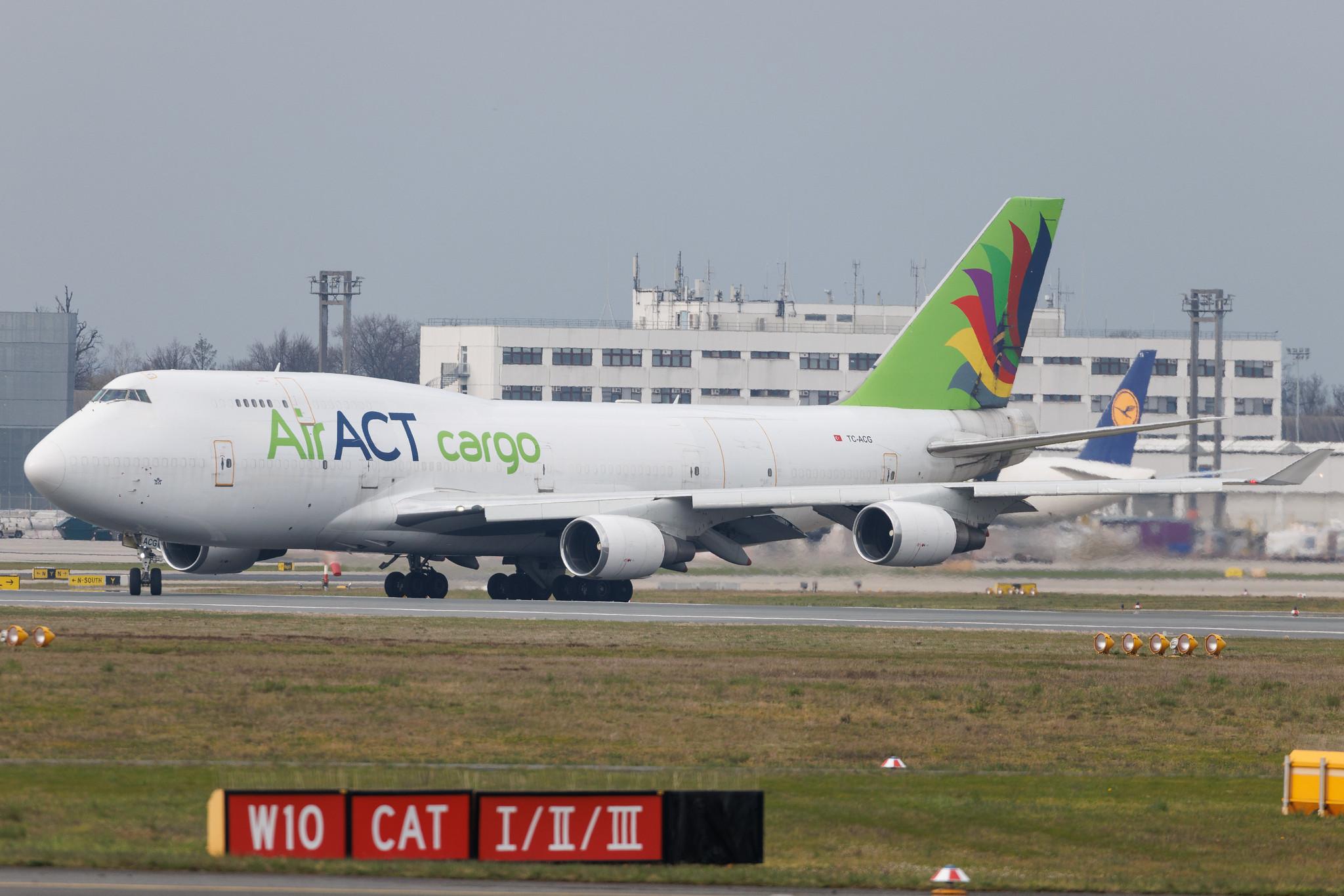 Frankfurt Airport: AirACT (9T / RUN) | Boeing 747-481(BDSF) B744 | TC-ACG | MSN 25641