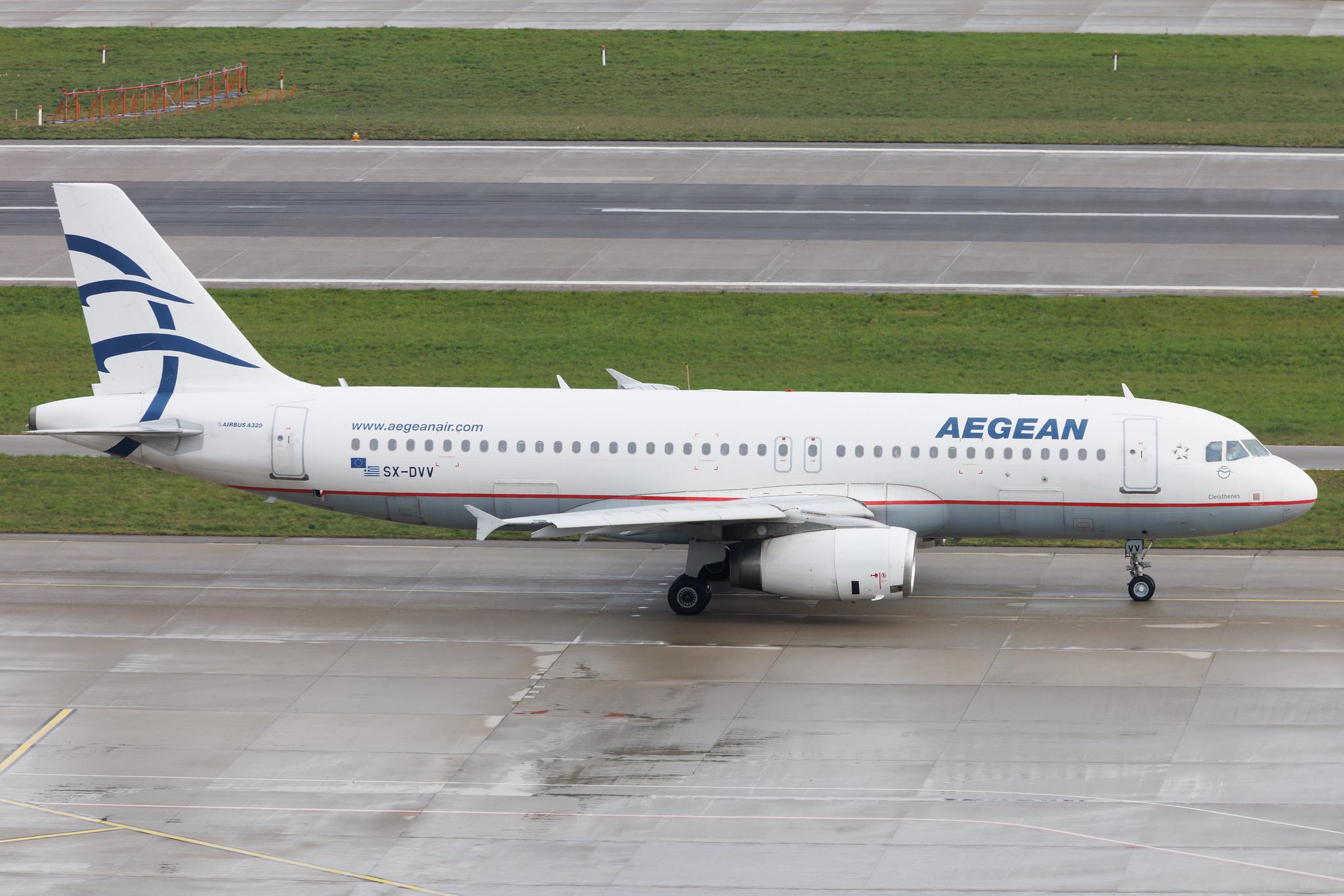 Flughafen Zürich: Aegean Airlines (A3 / AEE) | Livery: Acropolis Museum Sticker | Airbus A320-232 A320 | SX-DVV | MSN 3773