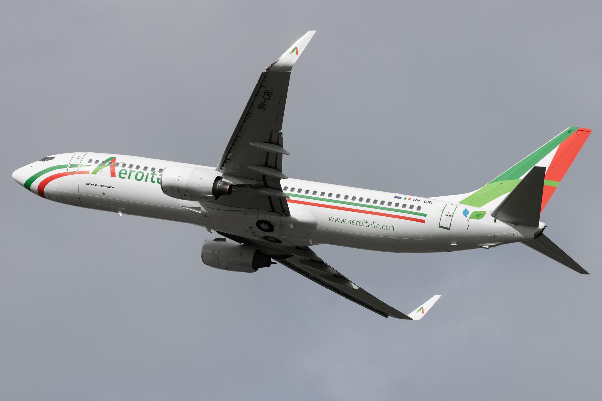 Hamburg Airport: Aeroitalia (XZ / AEZ) | Boeing 737-85F B738 | 9H-CRI | MSN 30567