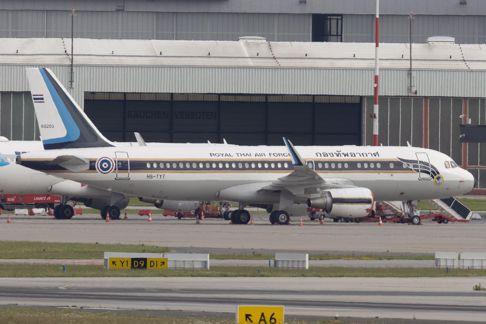 Hamburg Airport: Thailand - Royal Thai Air Force | Airbus A320-214(CJ) Prestige A320 | HS-TYT | MSN 6112