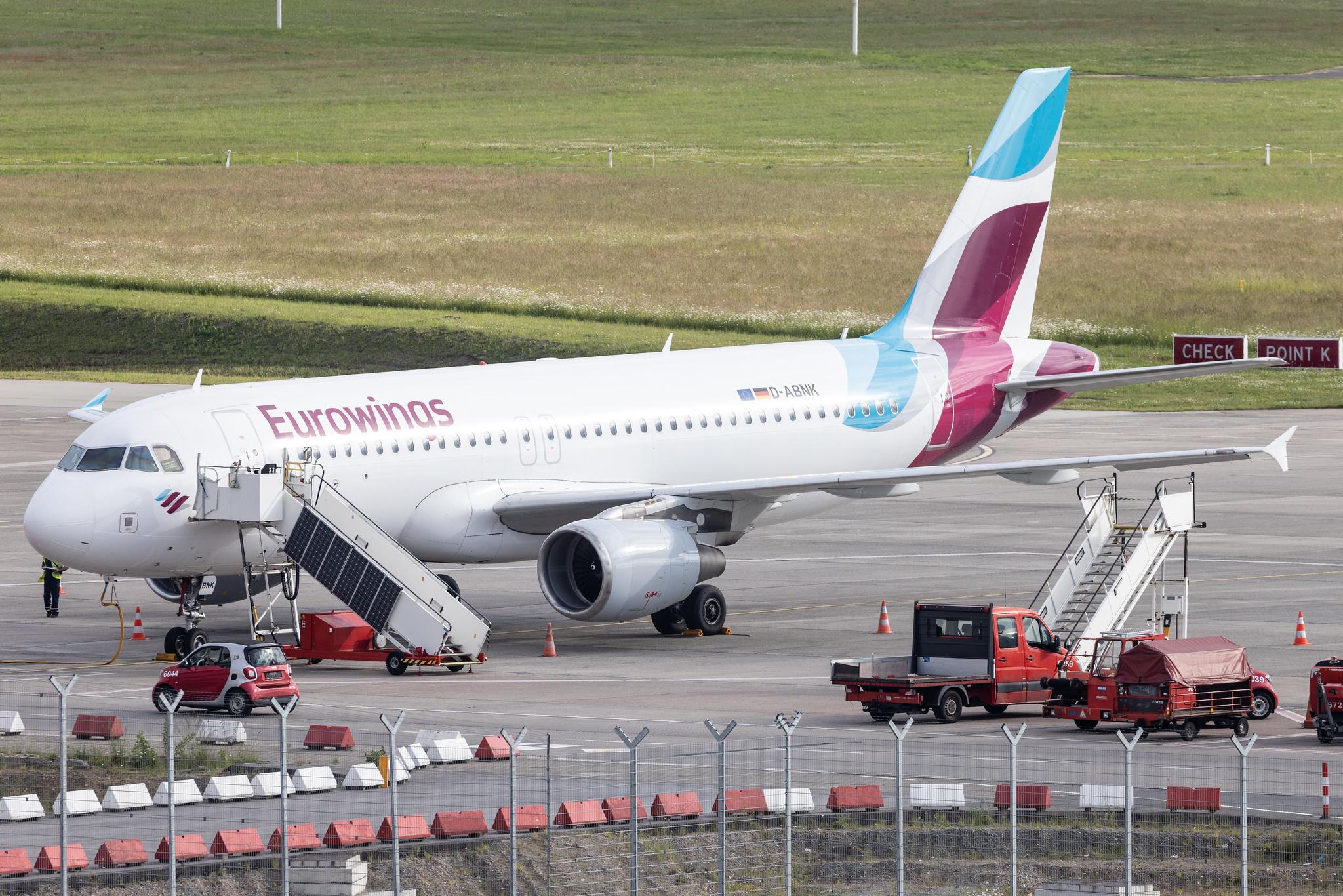 Hamburg Airport: Eurowings (EW / EWG) | Airbus A320-214 A320 | D-ABNK | MSN 1769