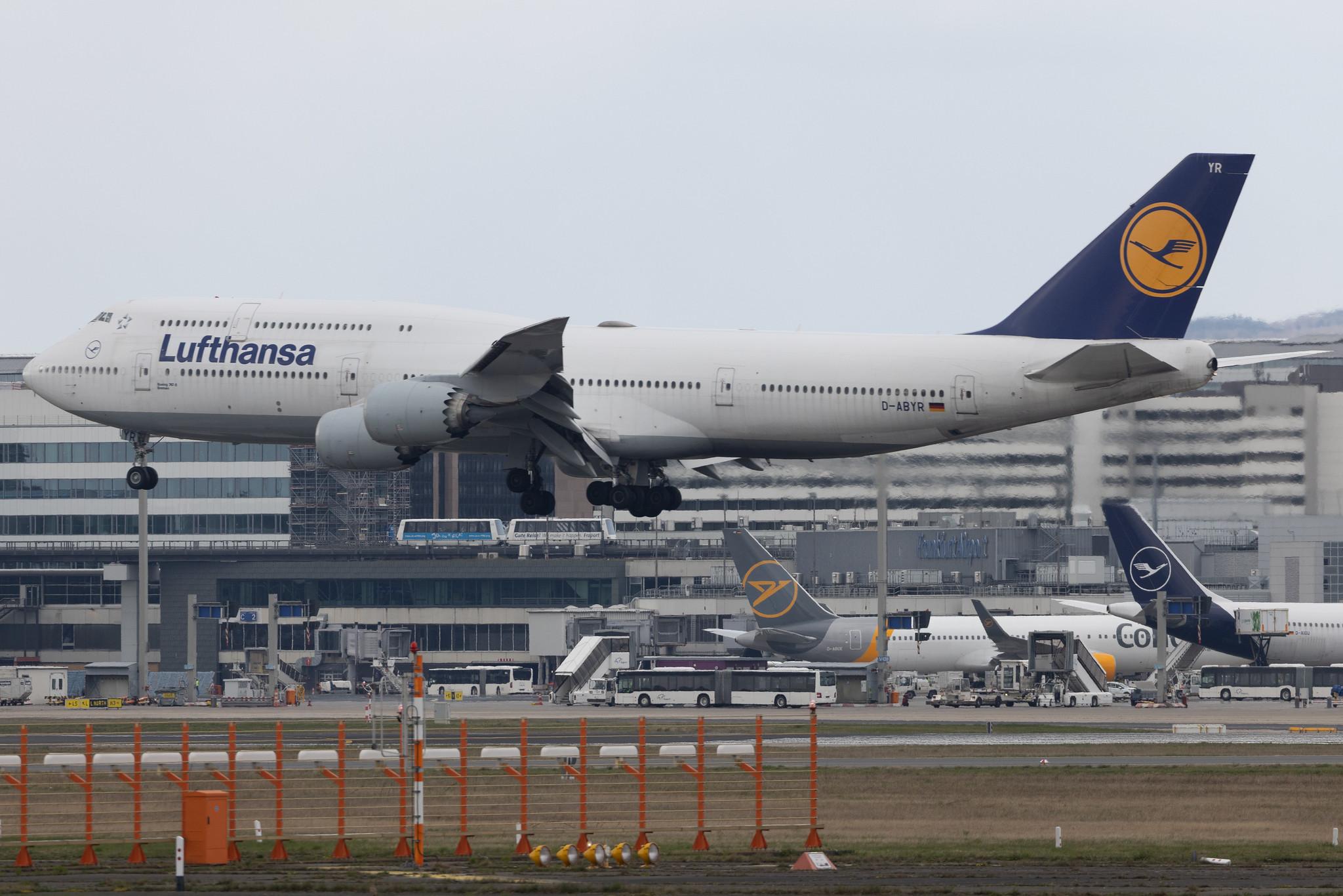 Frankfurt Airport: Lufthansa (LH / DLH) | Boeing 747-830 B748 | D-ABYR | MSN 37842