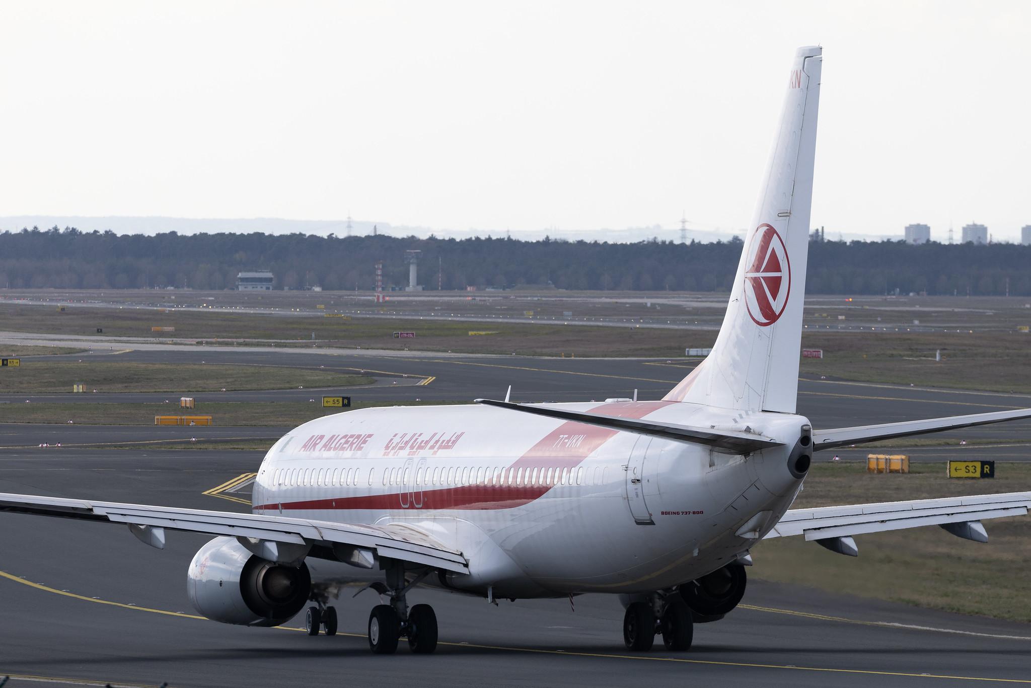 Frankfurt Airport: Air Algerie (AH / DAH) | Boeing 737-8D6 B738 | 7T-VKN | MSN 60750