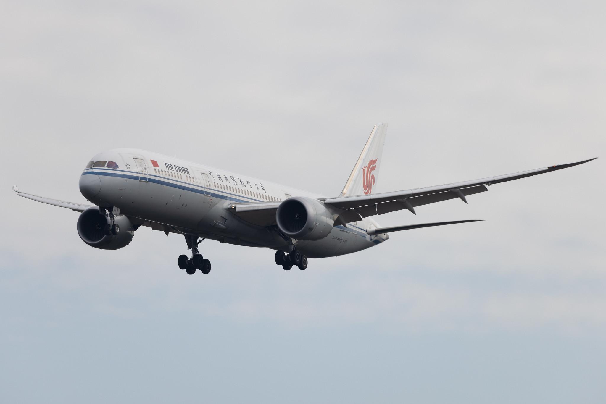 Frankfurt Airport: Air China (CA / CCA) | Boeing 787-9 Dreamliner B789 | B-7800 | MSN 34308