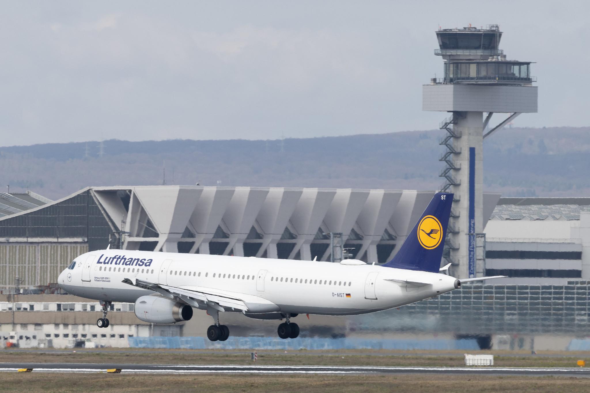 Frankfurt Airport: Lufthansa (LH / DLH) | Airbus A321-231 A321 | D-AIST | MSN 4005