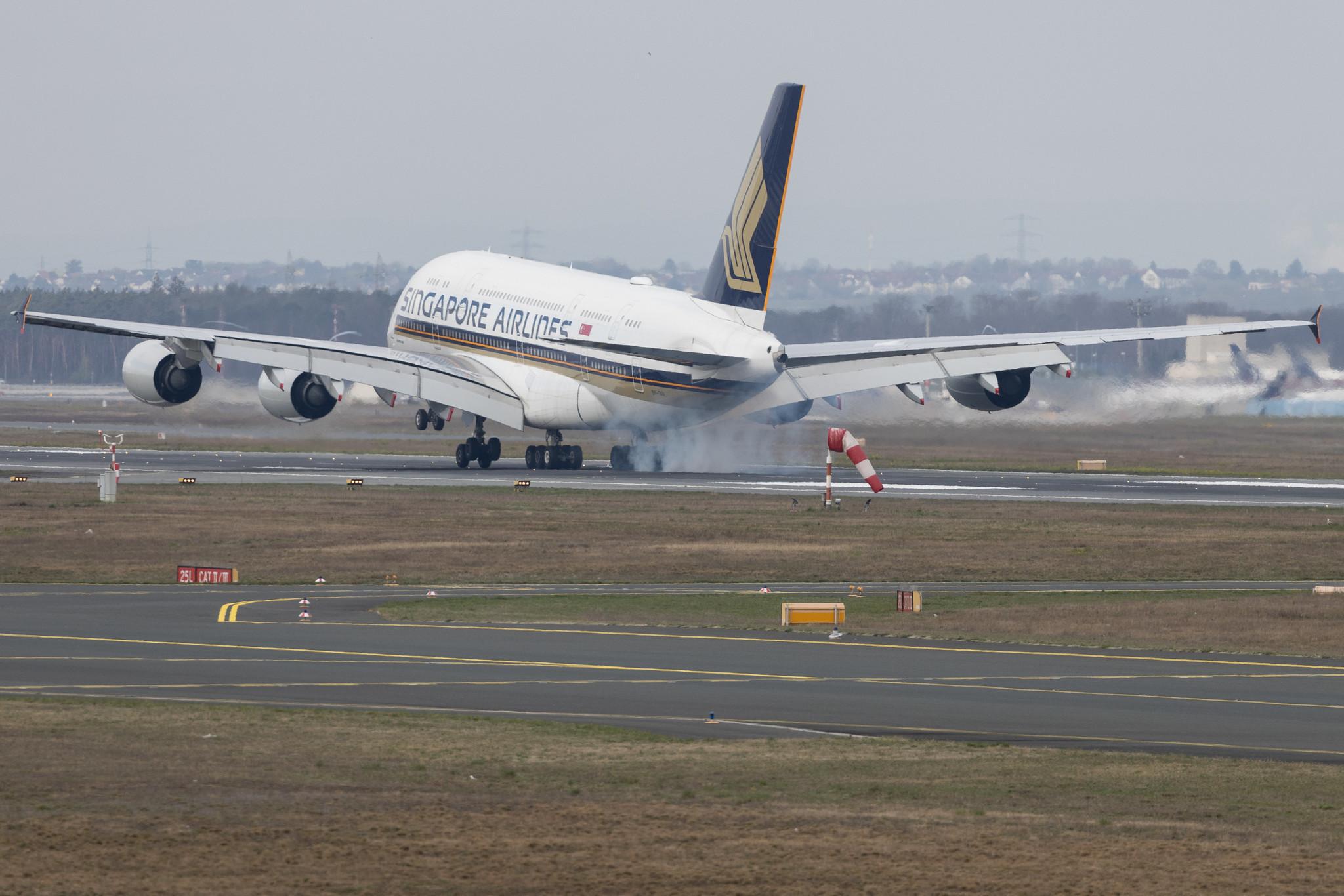 Frankfurt Airport: Singapore Airlines (SQ / SIA) |  Airbus A380-841 A388 | 9V-SKV | MSN 247